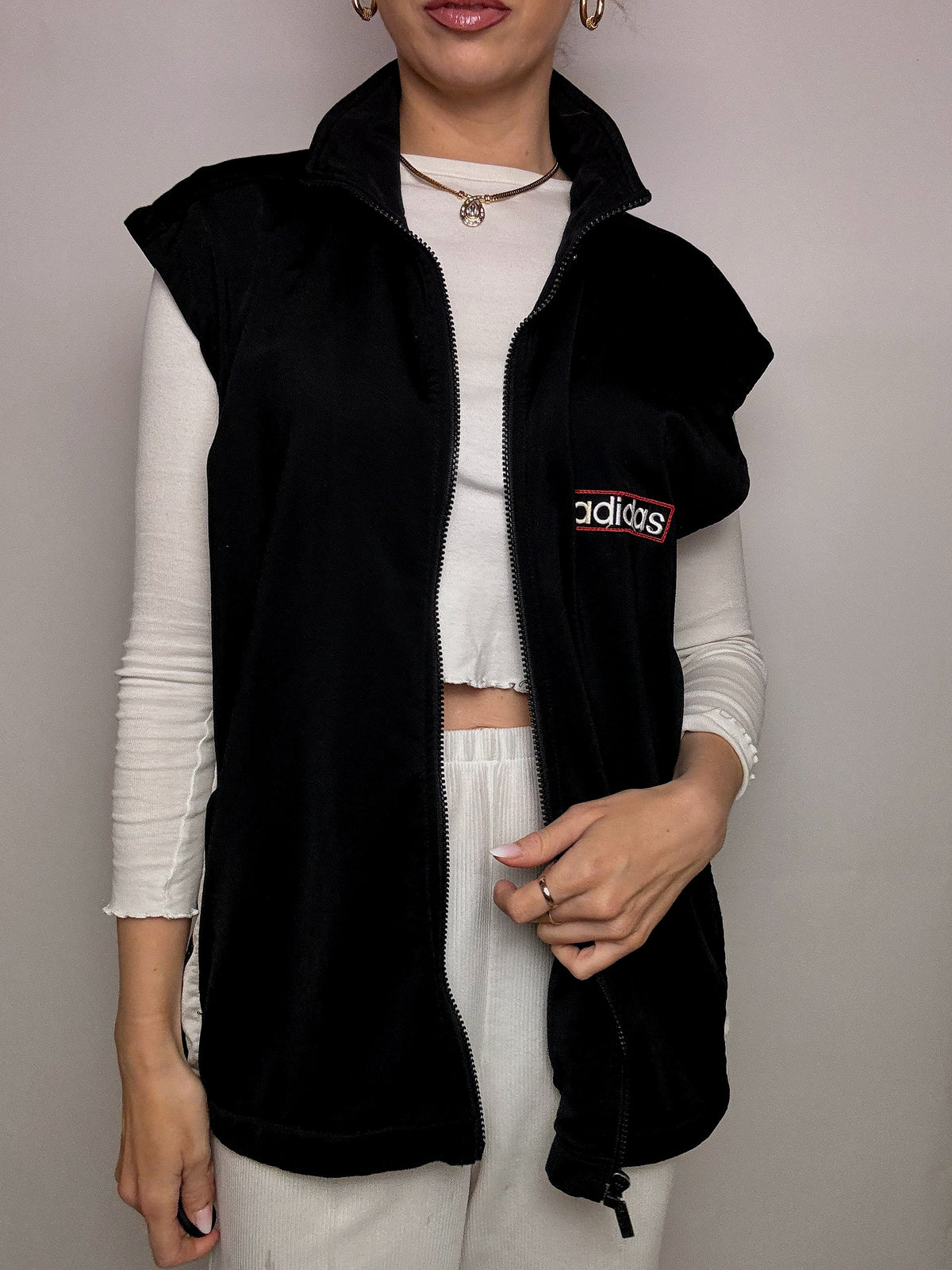 ADIDAS L/XL Vintage Schwarze Sportweste