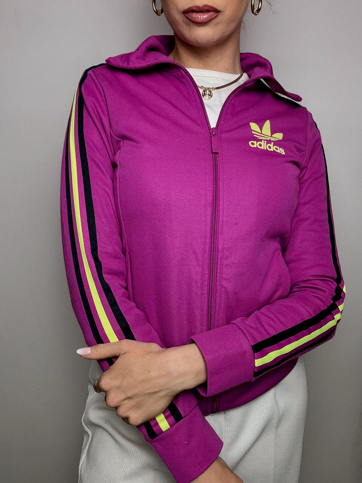 ADIDAS M Vintage Himbeer-taillierte Jacke
