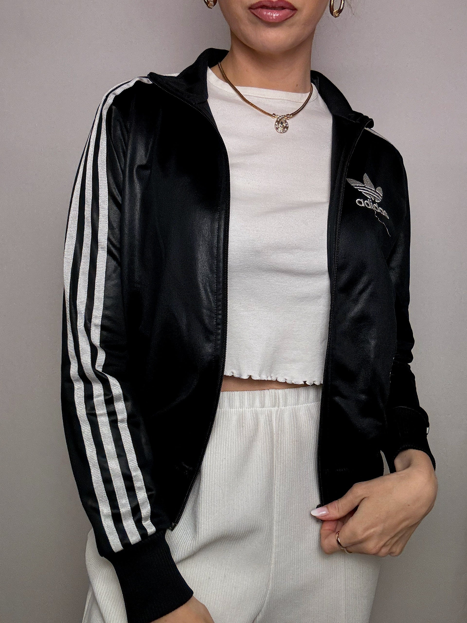 ADIDAS M vintage black fitted jacket