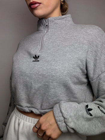 ADIDAS S Vintage graues kurzes Sweatshirt