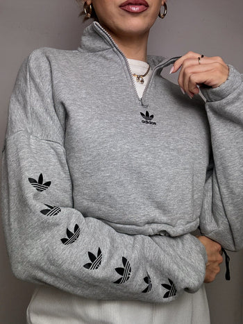 ADIDAS S vintage gray cropped sweatshirt