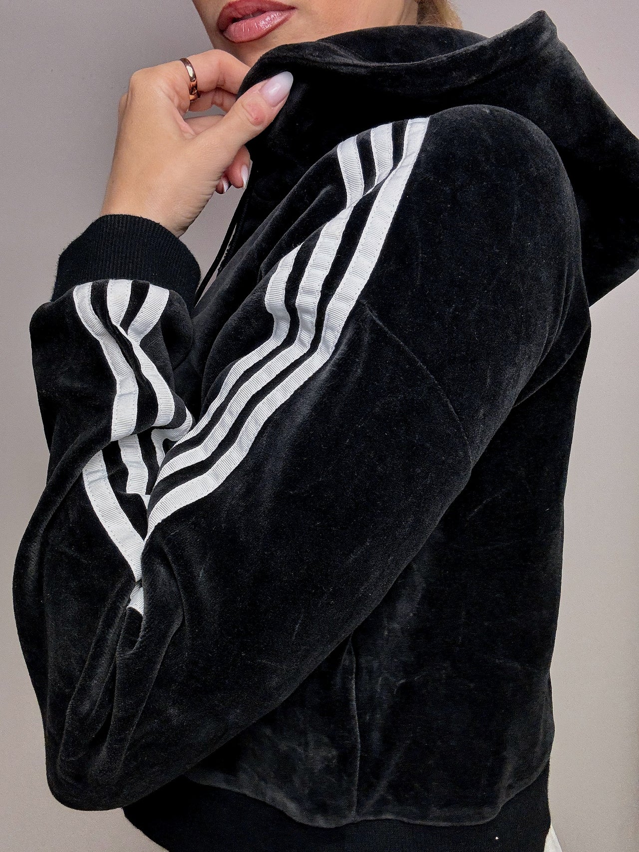 Sweat crop noir en velours ADIDAS XS vintage