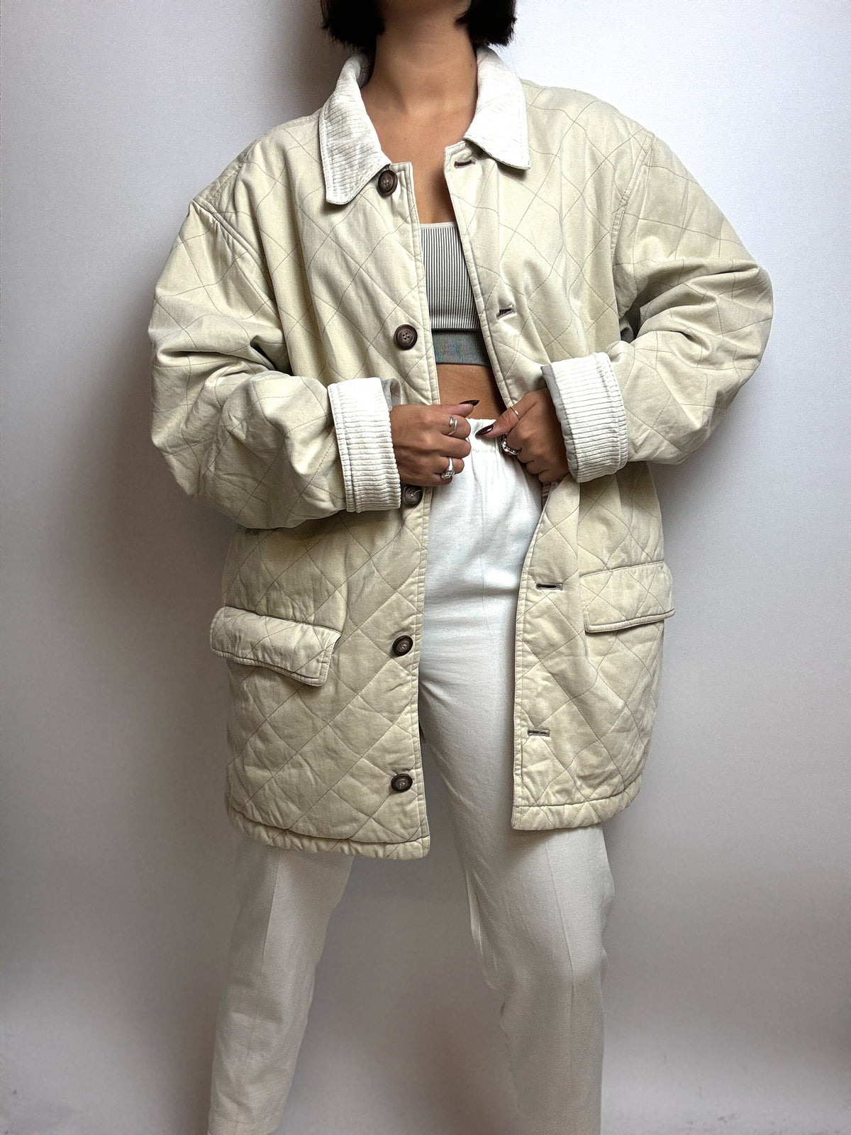 White quilted jacket lined vintage M/L 