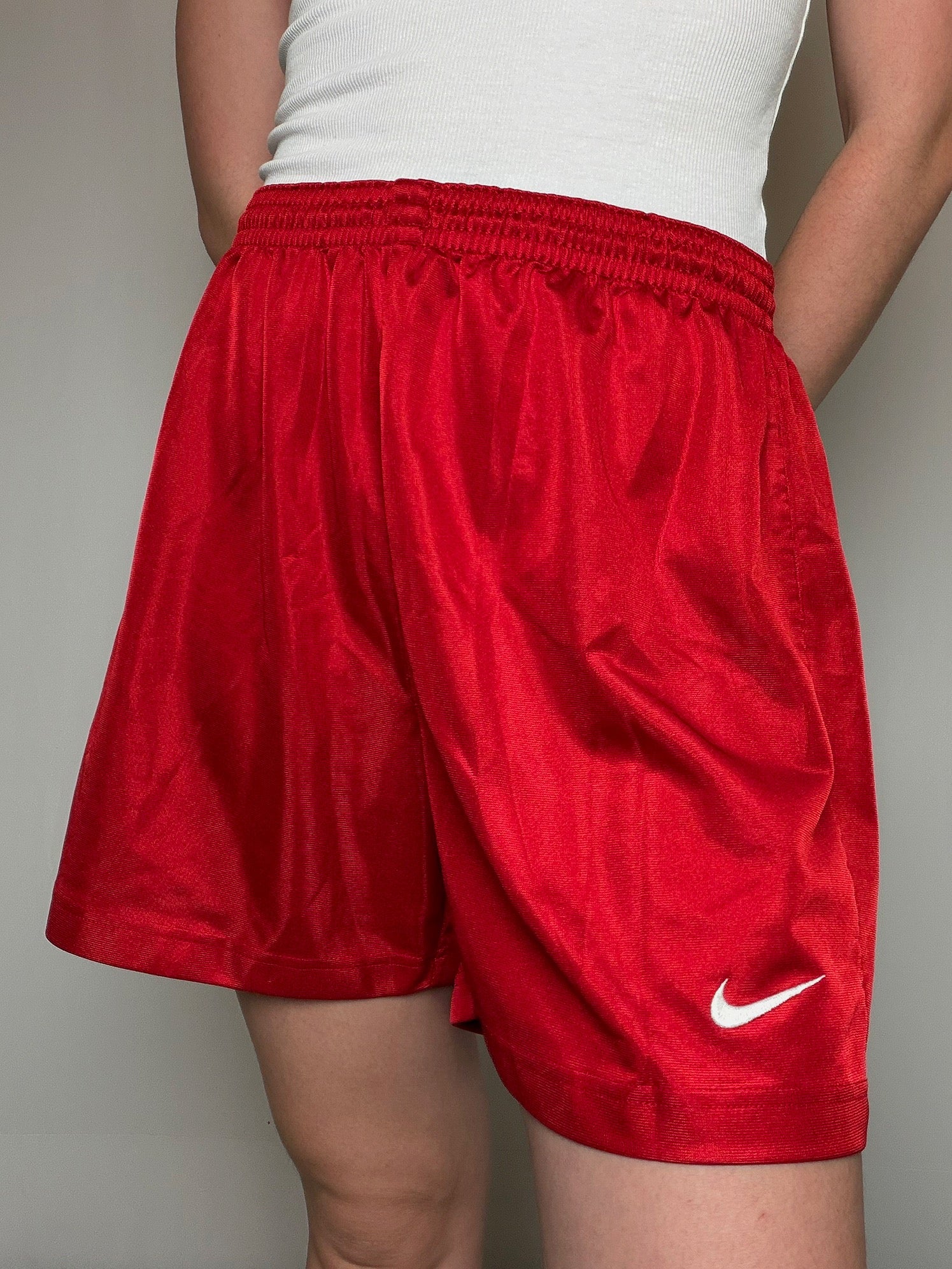 Short de sport nike rouge L vintage