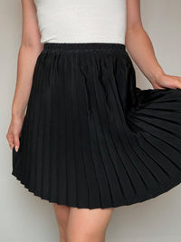 Jupe plissée noire S/M vintage