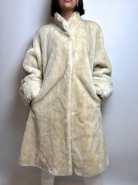 Manteau en fausse fourrure crème vintage M