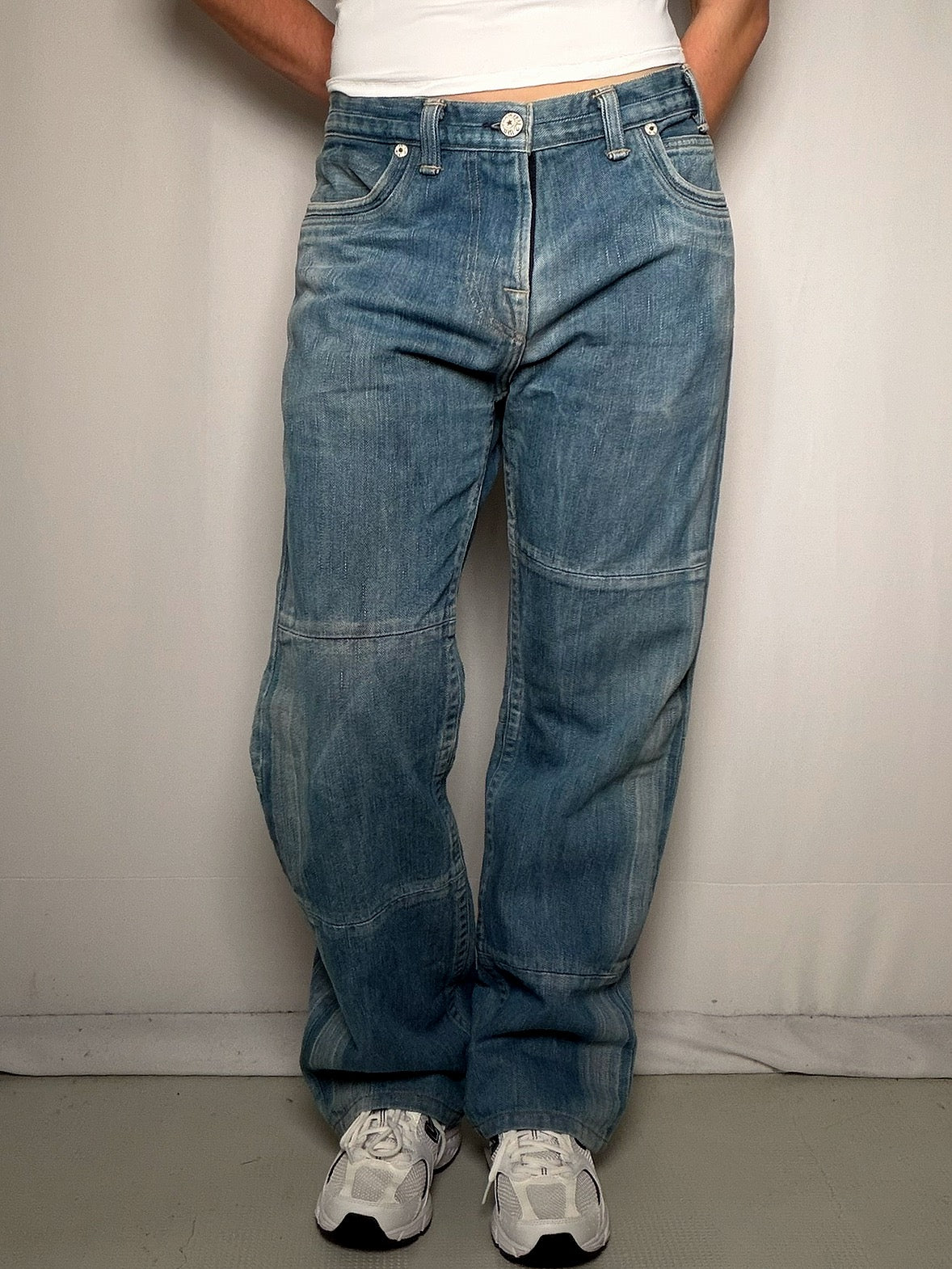 Jean Levi's Red W31 vintage