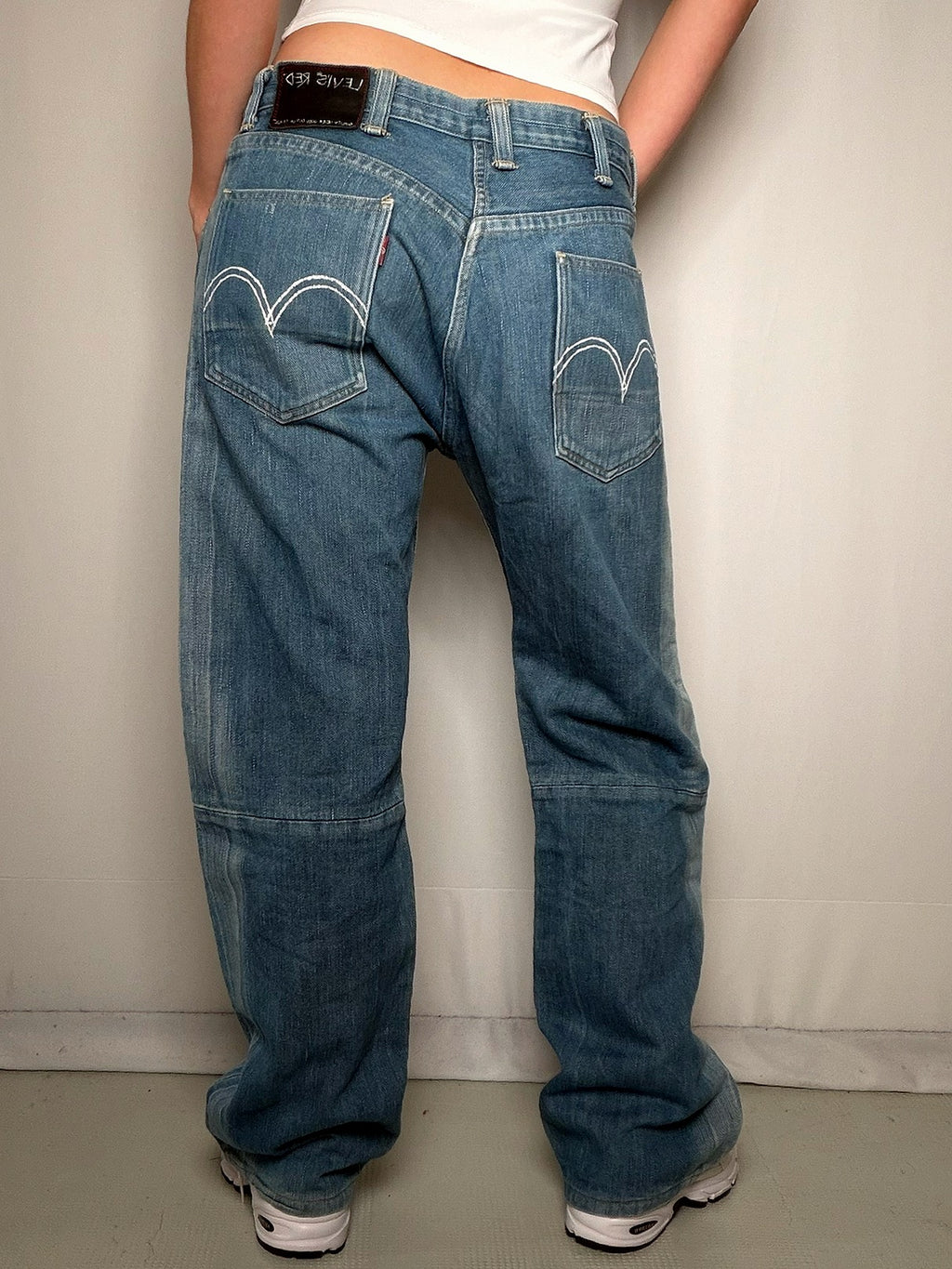Jean Levi's Red W31 vintage