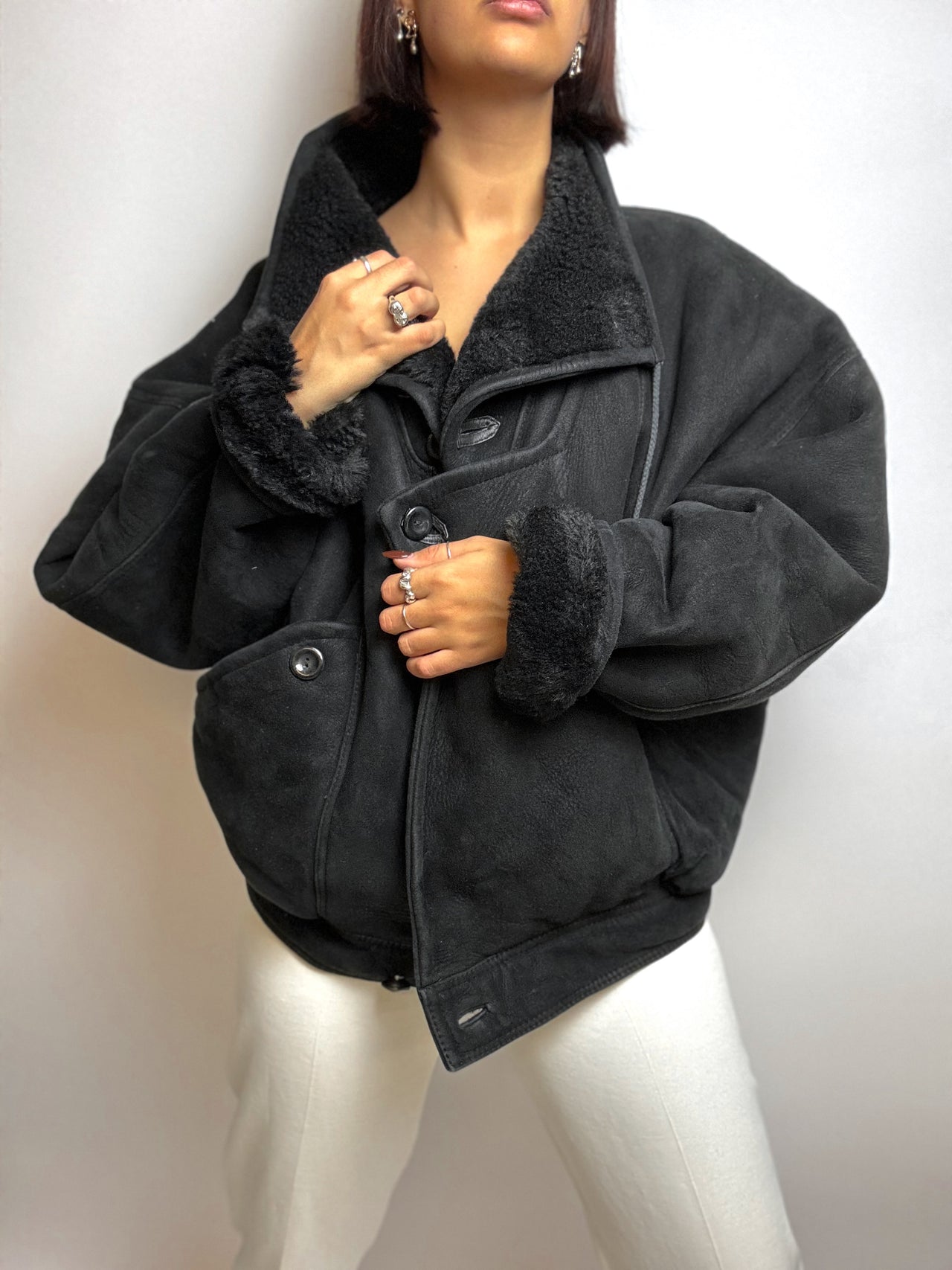 Bomber noir en cuir avec col en mouton vintage M