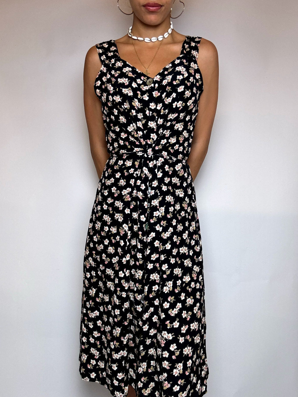 Black and white floral dress S/M vintage