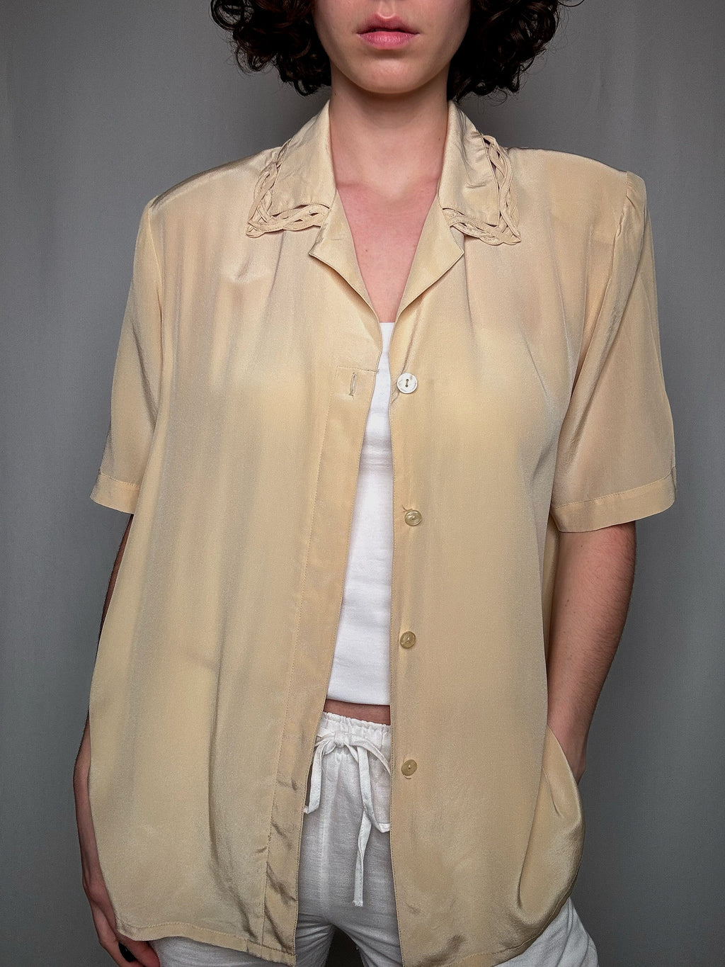 Vintage-Buttergelbseidenbluse L