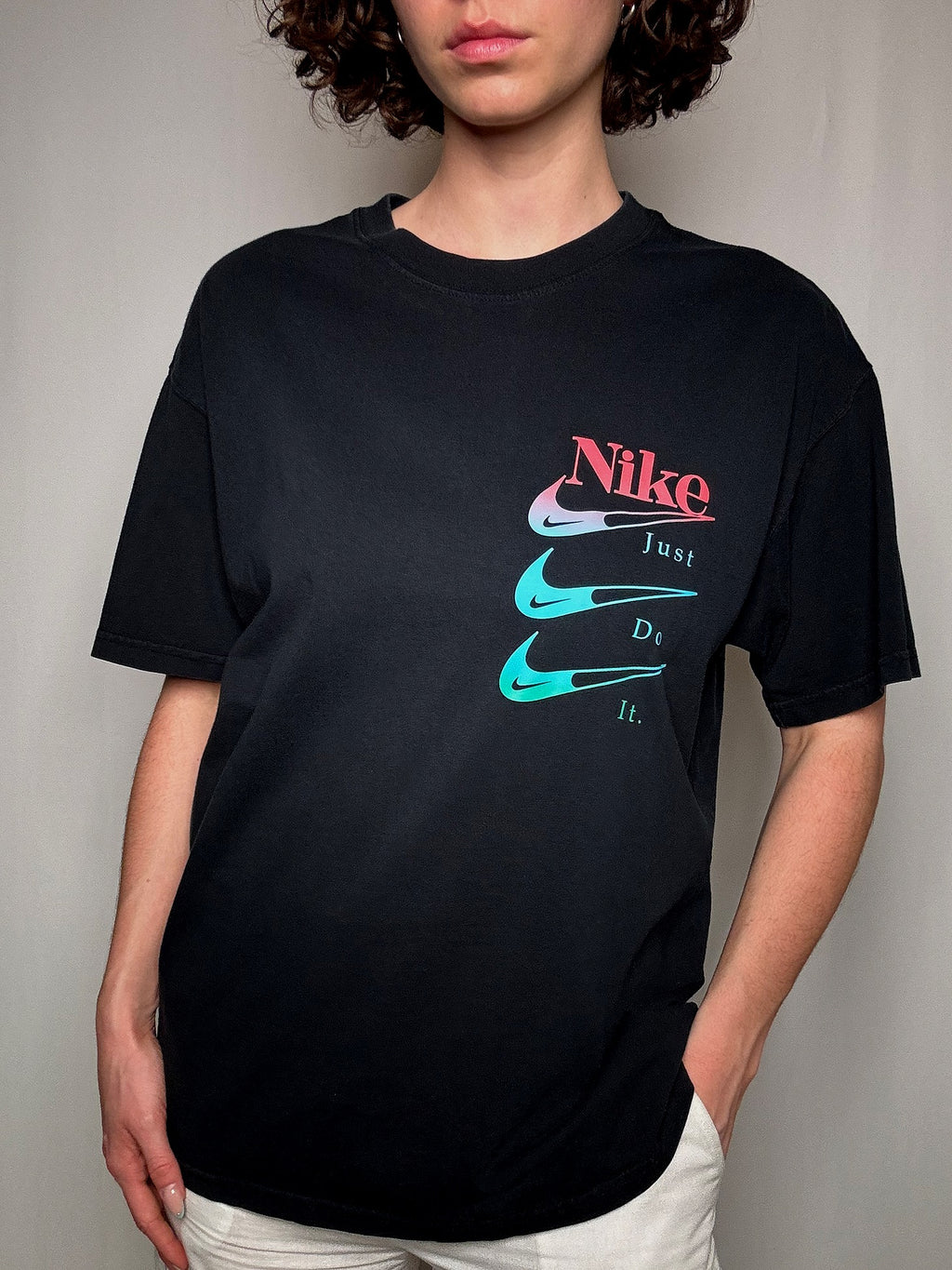 Schwarzes Nike T-Shirt Größe M, Vintage