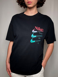 Schwarzes Nike T-Shirt Größe M, Vintage