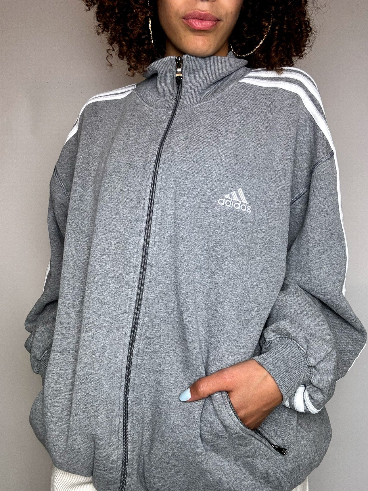 ADIDAS L Vintage schwarze Sportjacke