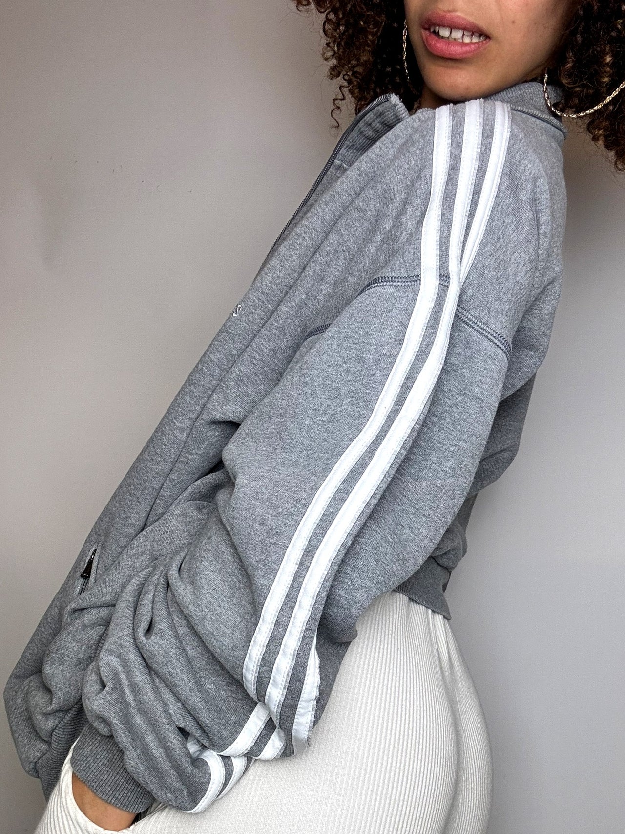 ADIDAS L Vintage schwarze Sportjacke