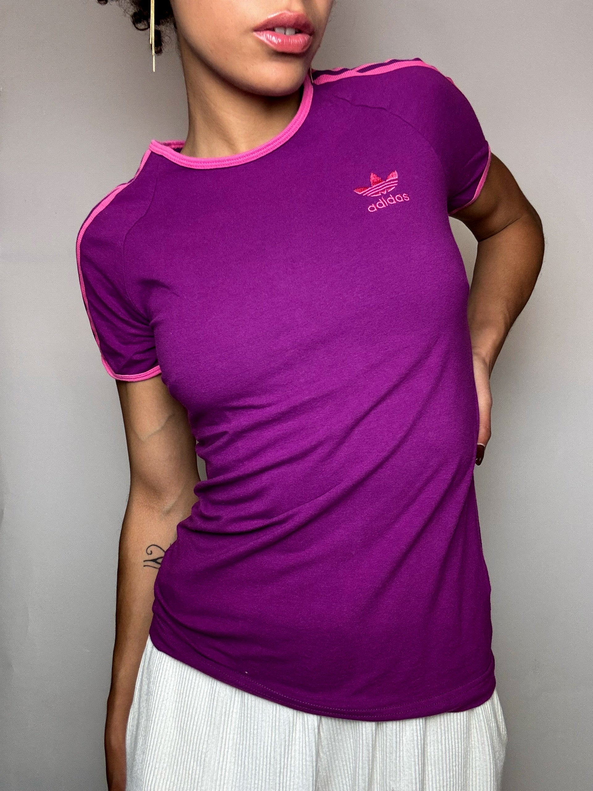 ADIDAS L vintage brown t-shirt