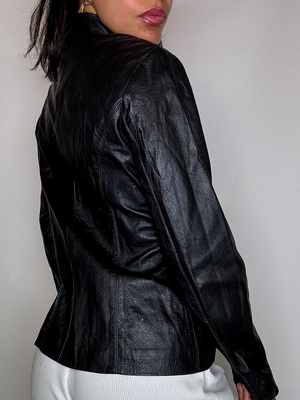 Veste en cuir cintrée noire S/M vintage