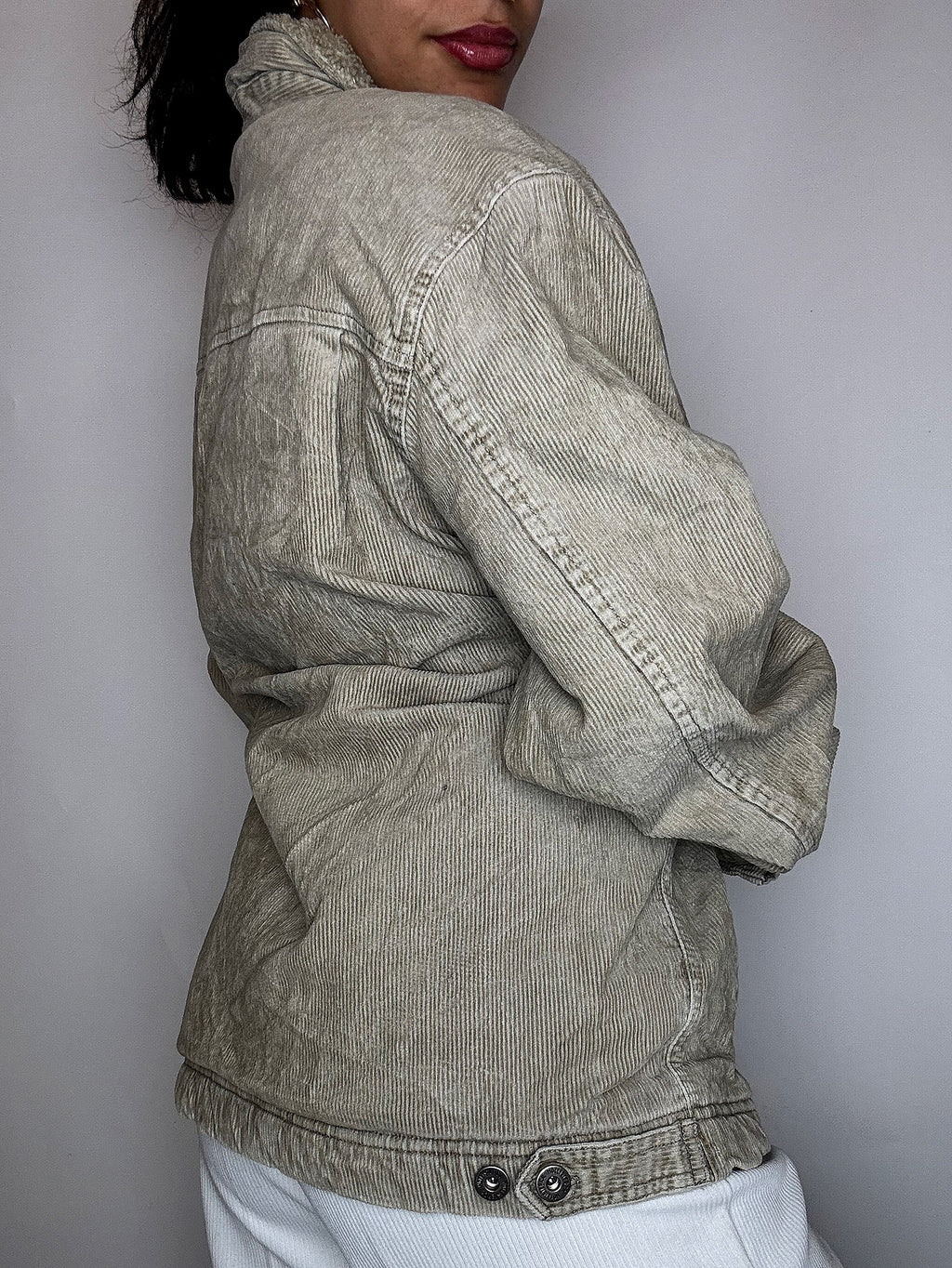 HOLLISTERCO L vintage beige corduroy lined jacket