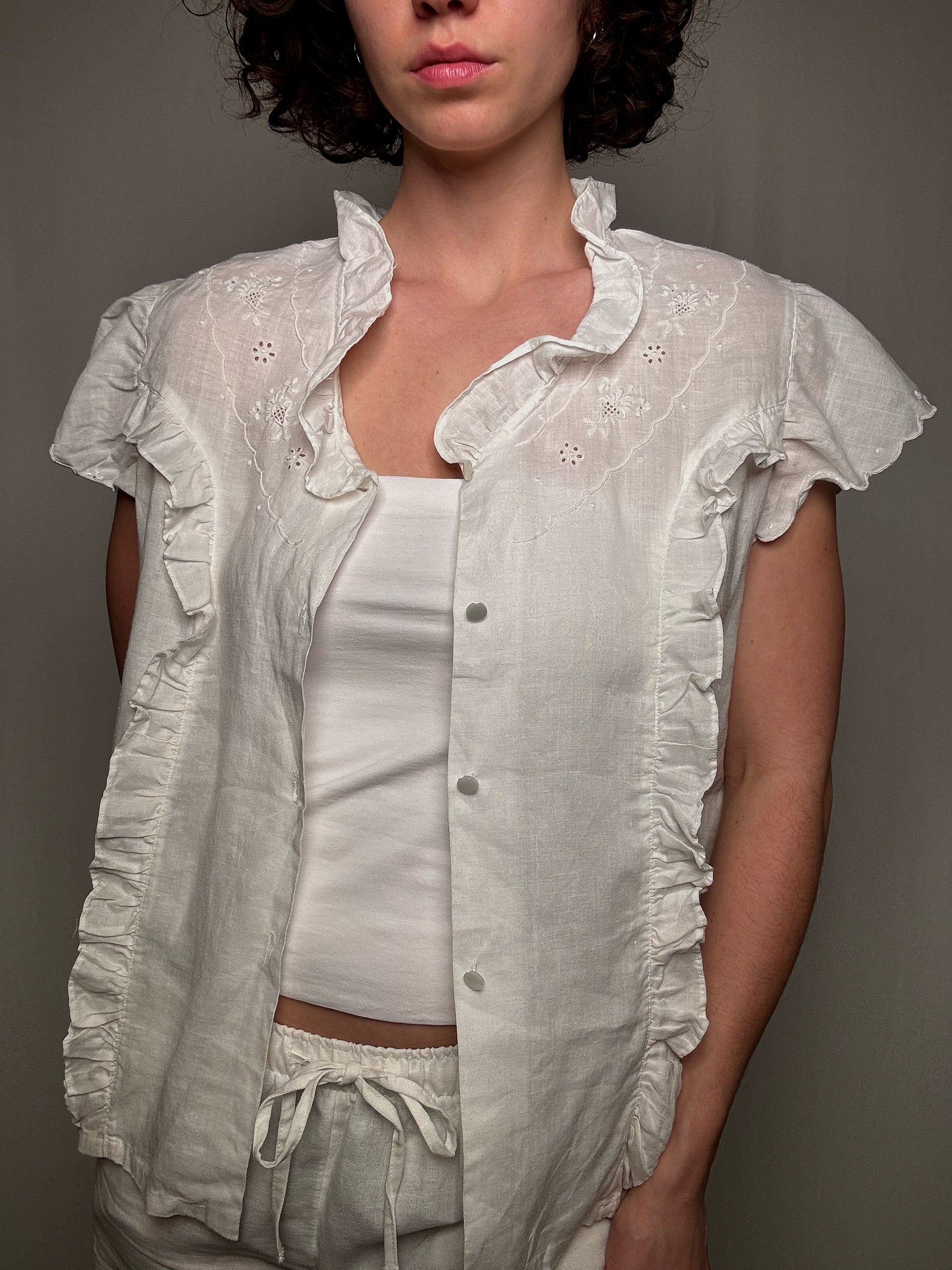 Chemisier brodé en lin M/L vintage