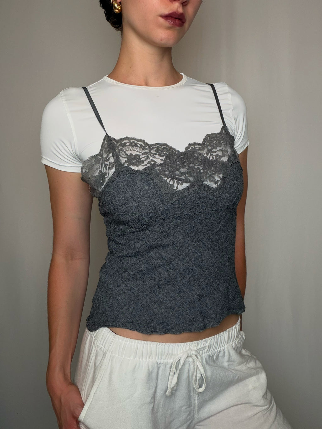 Top à bretelles et dentelle gris M/L vintage