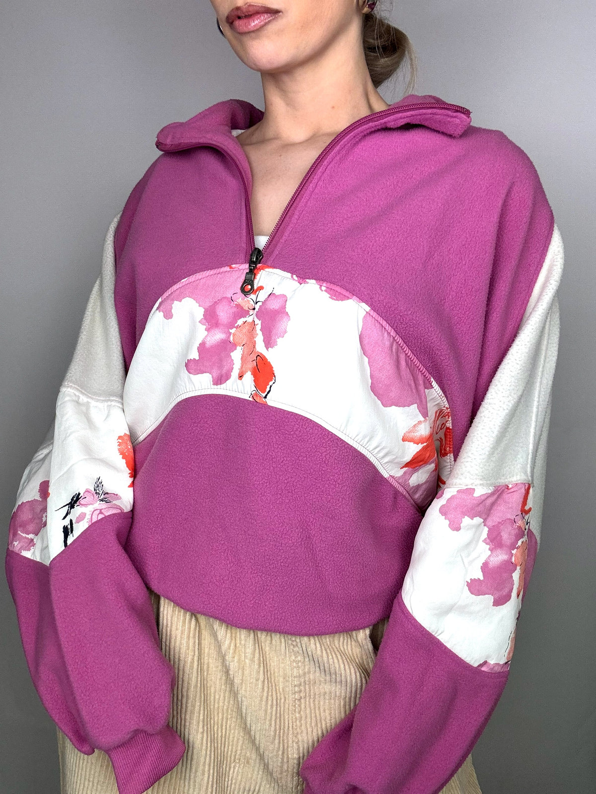 Vintage XL pink graphic zip-neck fleece