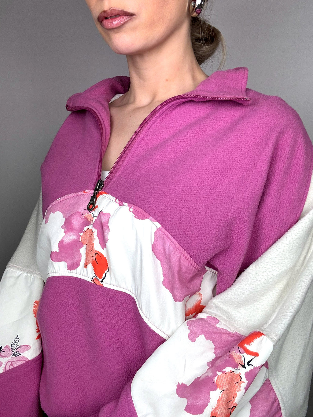 Vintage XL pink graphic zip-neck fleece