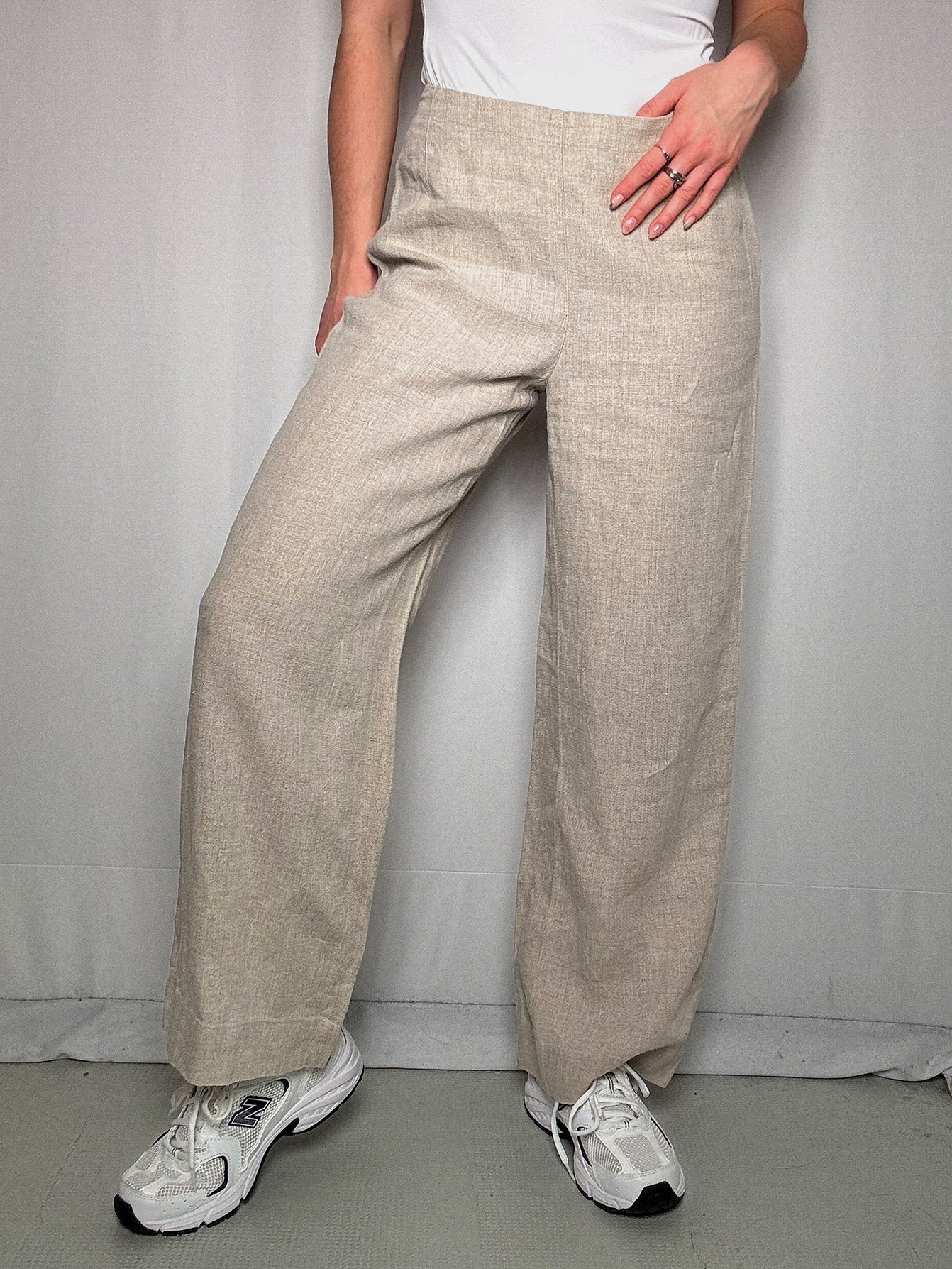 Pantalon en daim beige avec détails S/M vintage