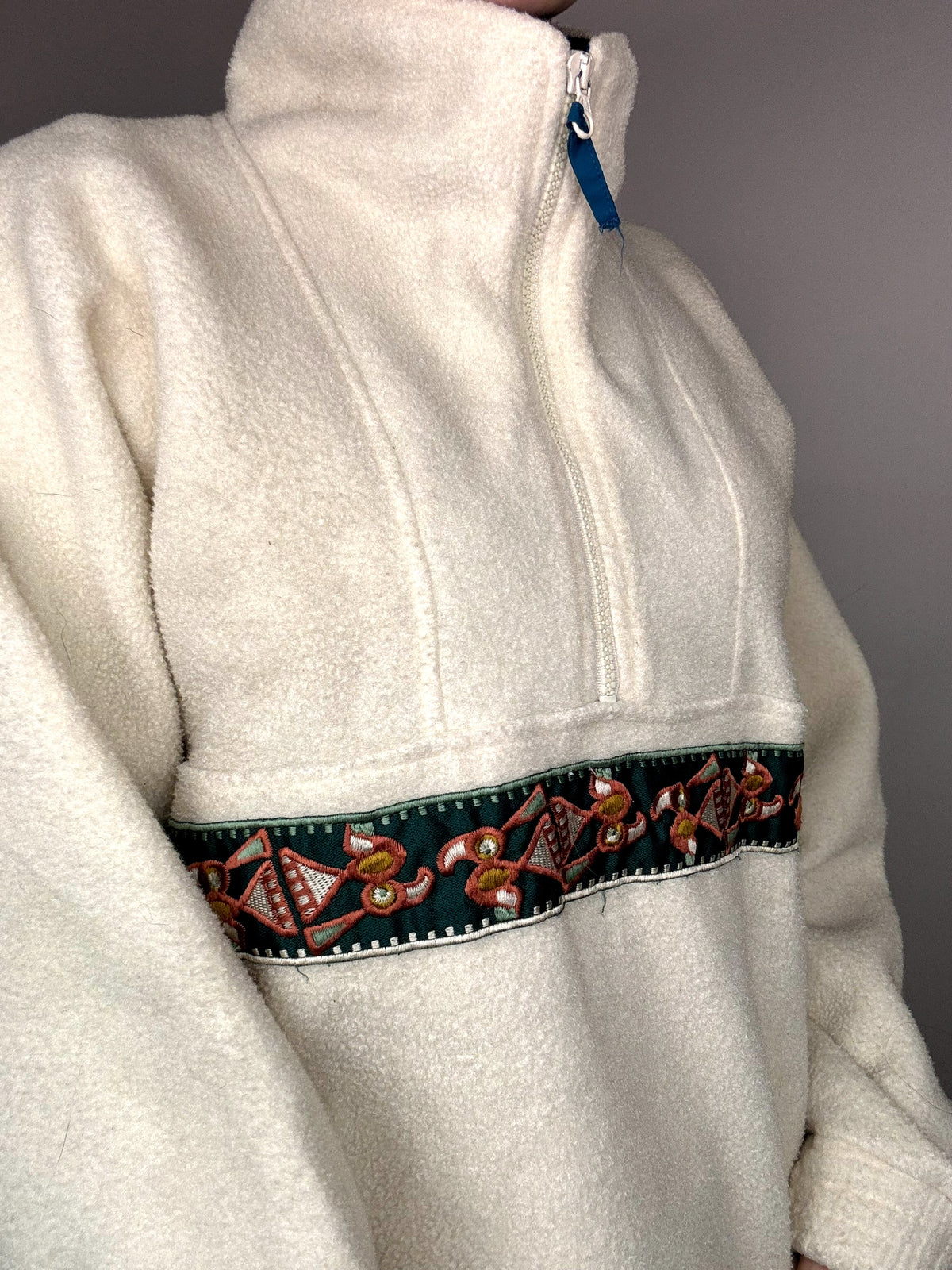 Vintage Cream M/L Thick Pocket Fleece