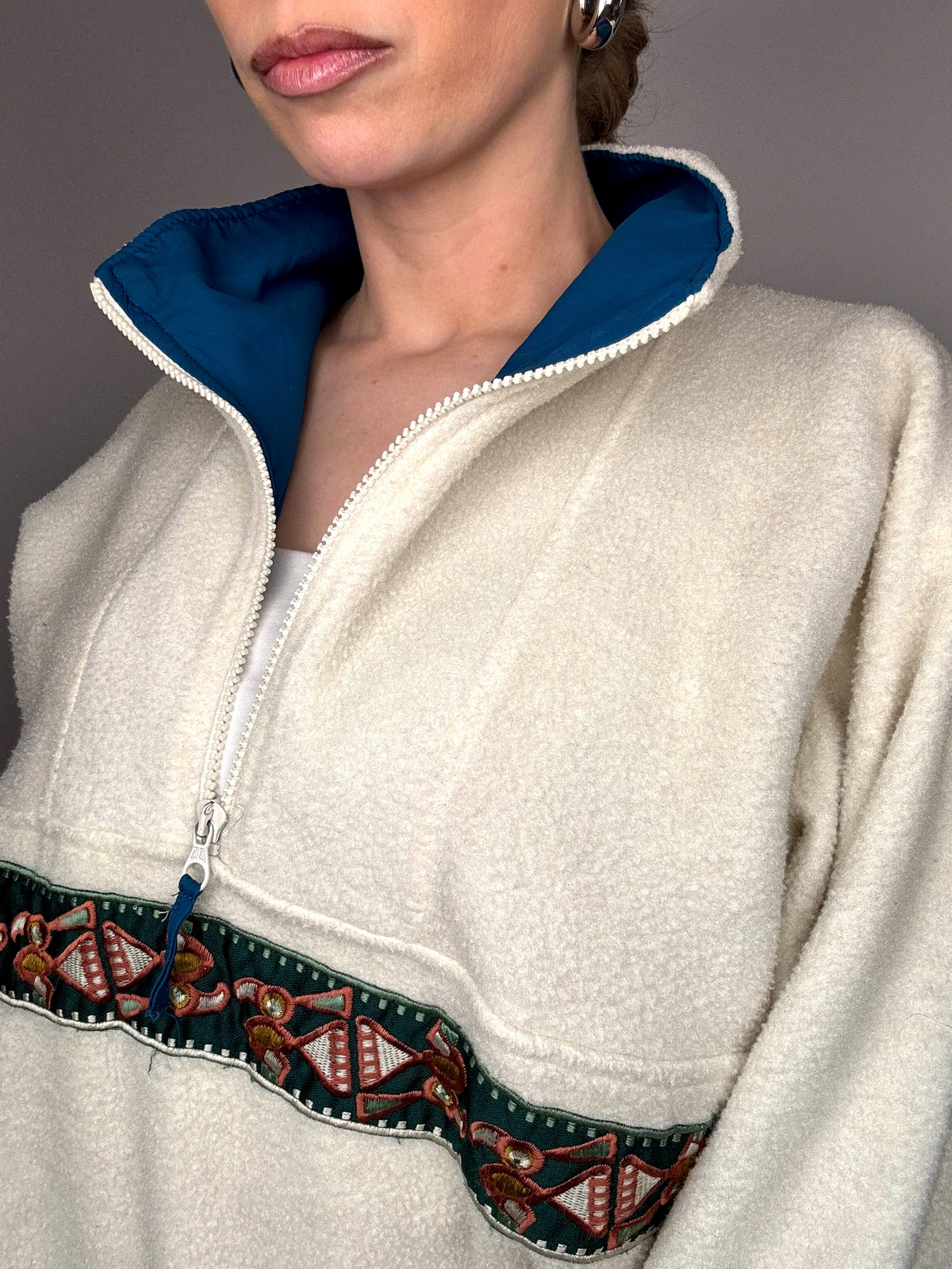 Vintage Cream M/L Thick Pocket Fleece