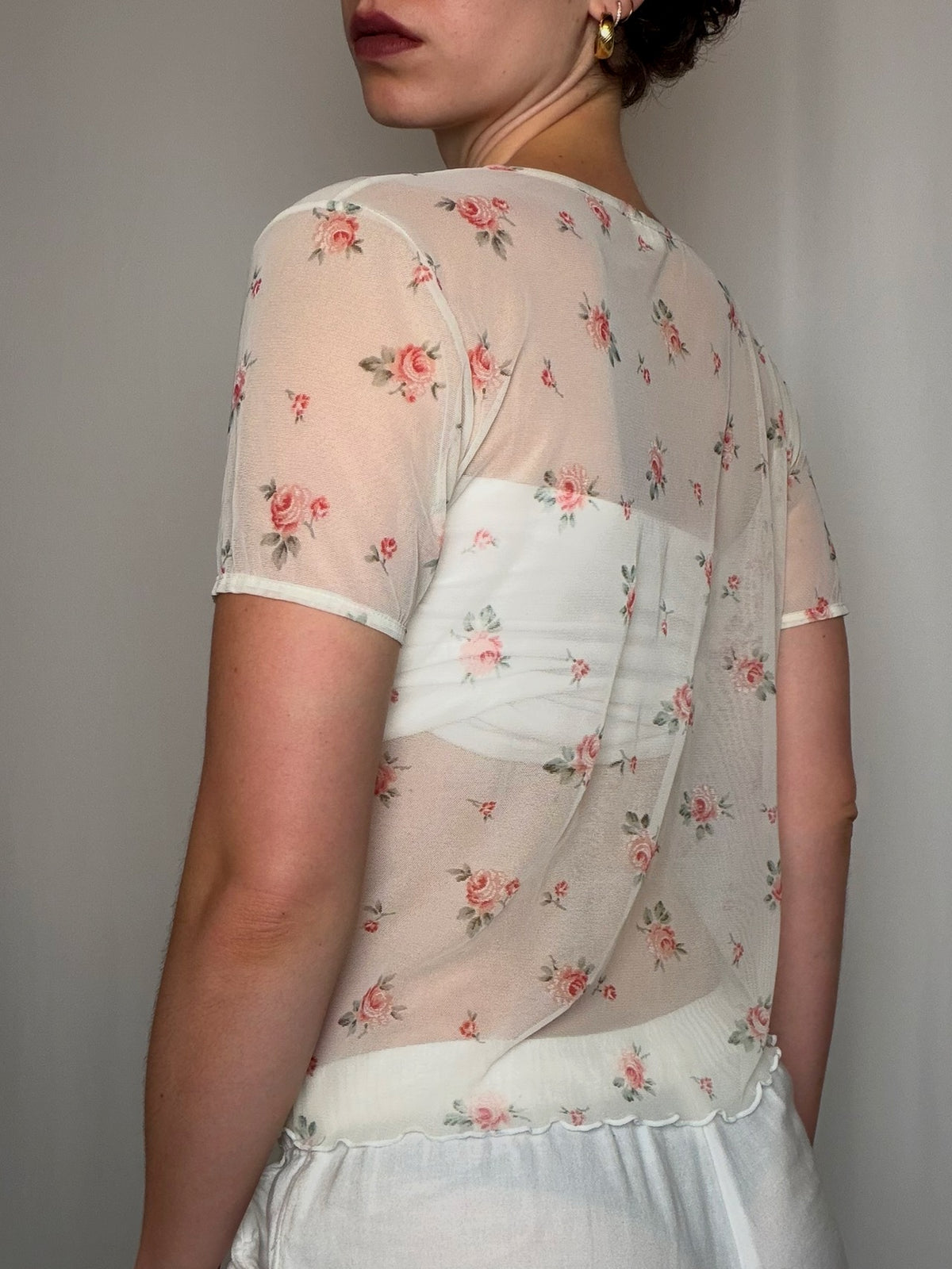 Top en mesh à fleurs L vintage