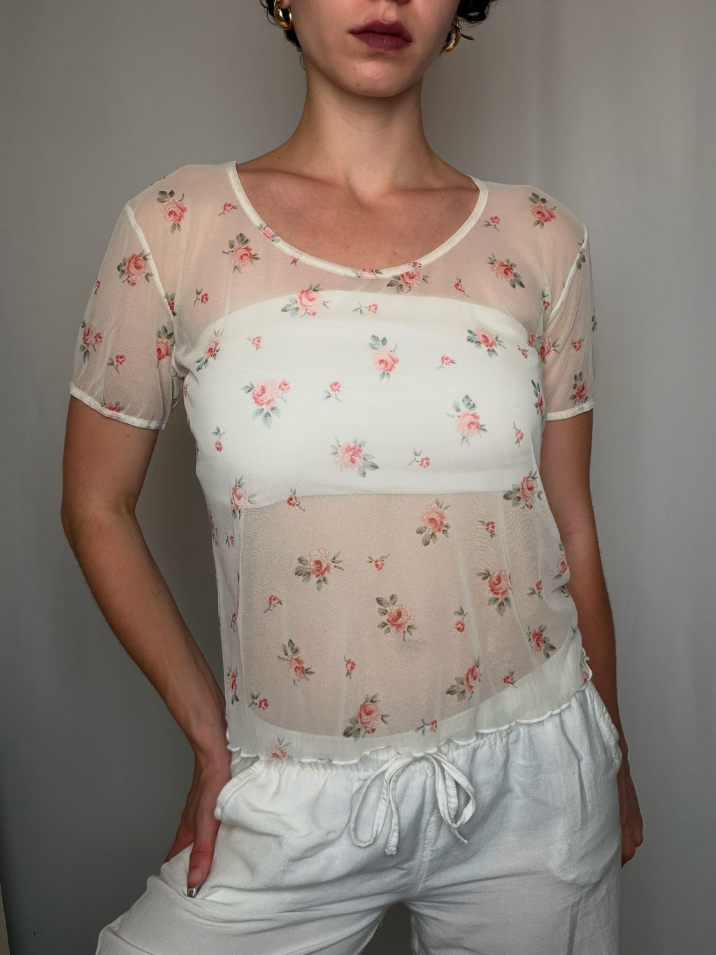 Top en mesh à fleurs L vintage
