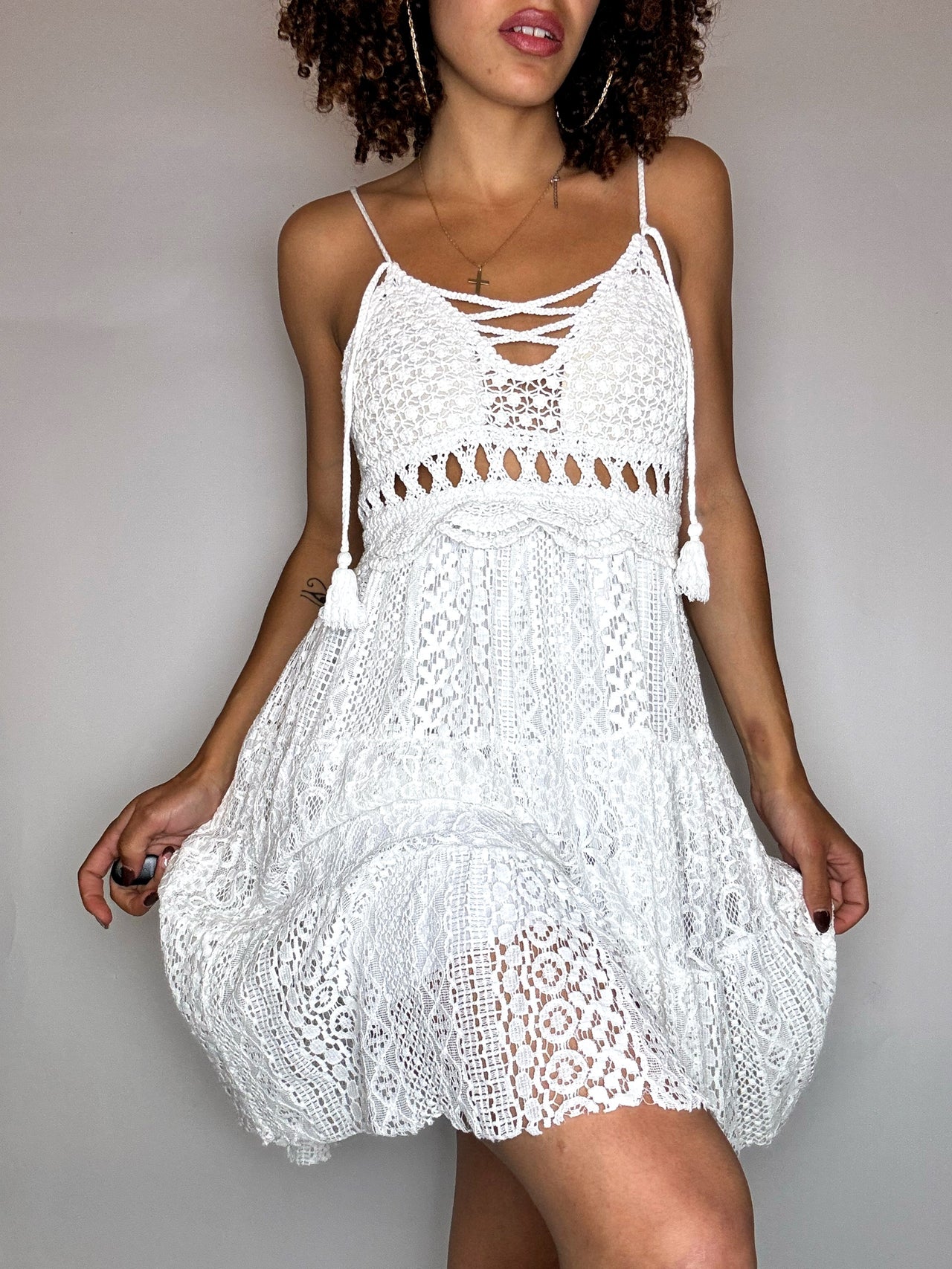 Robe courte en crochet blanche S vintage
