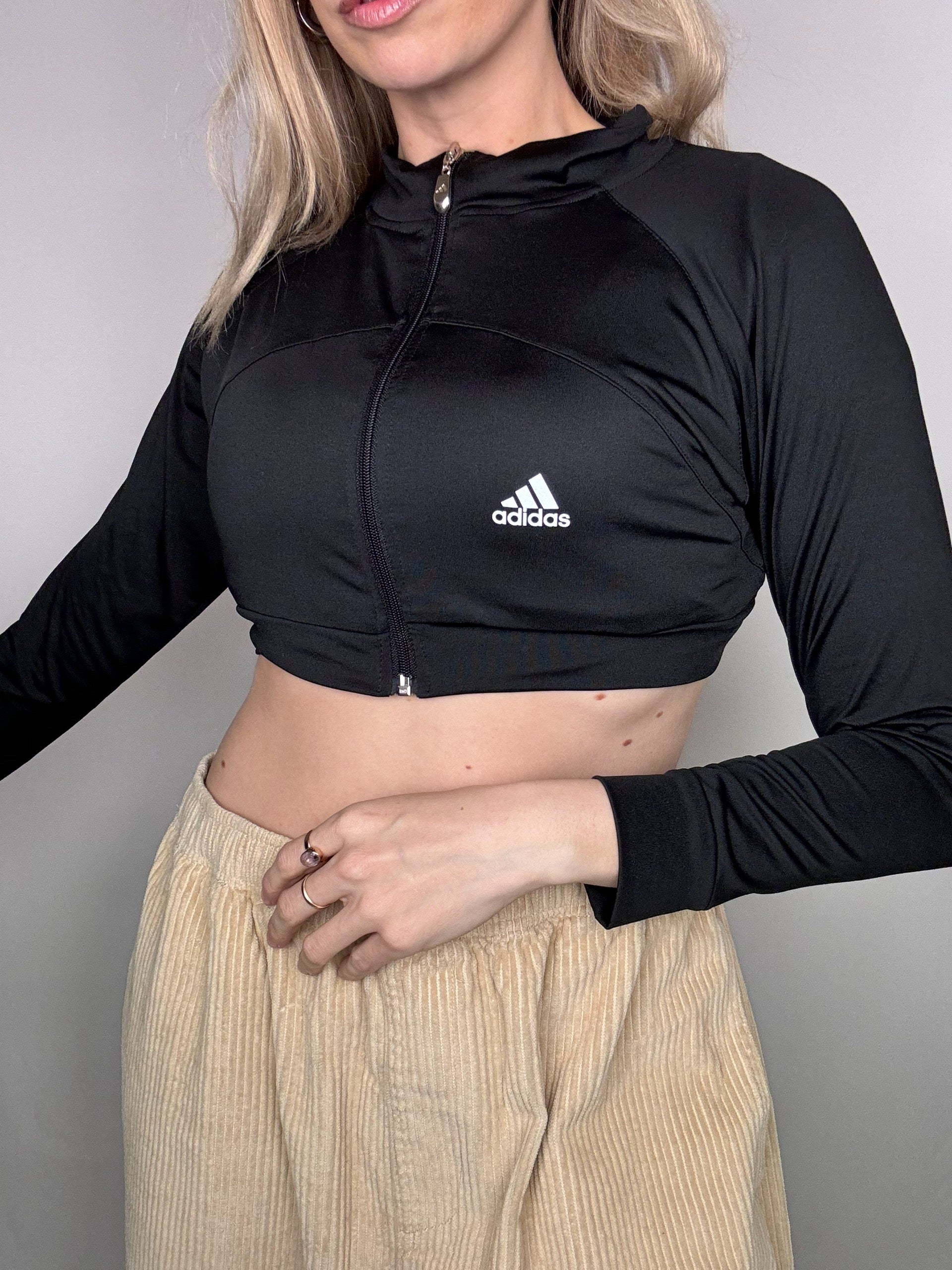 ADIDAS S Vintage Black Fitted Cropped Sports Jacket