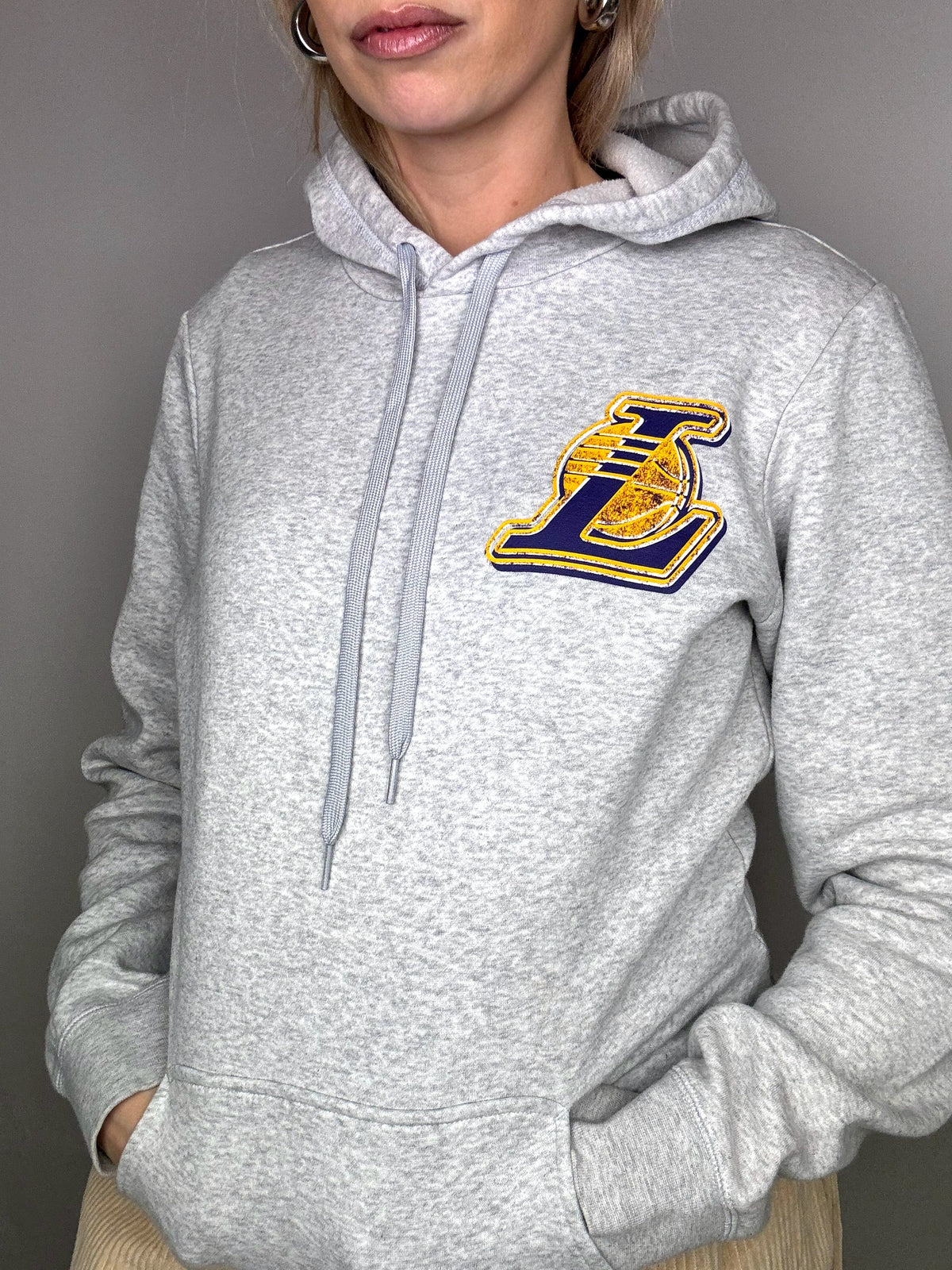 Sweat à capuche gris ADIDAS x NBA S/M vintage