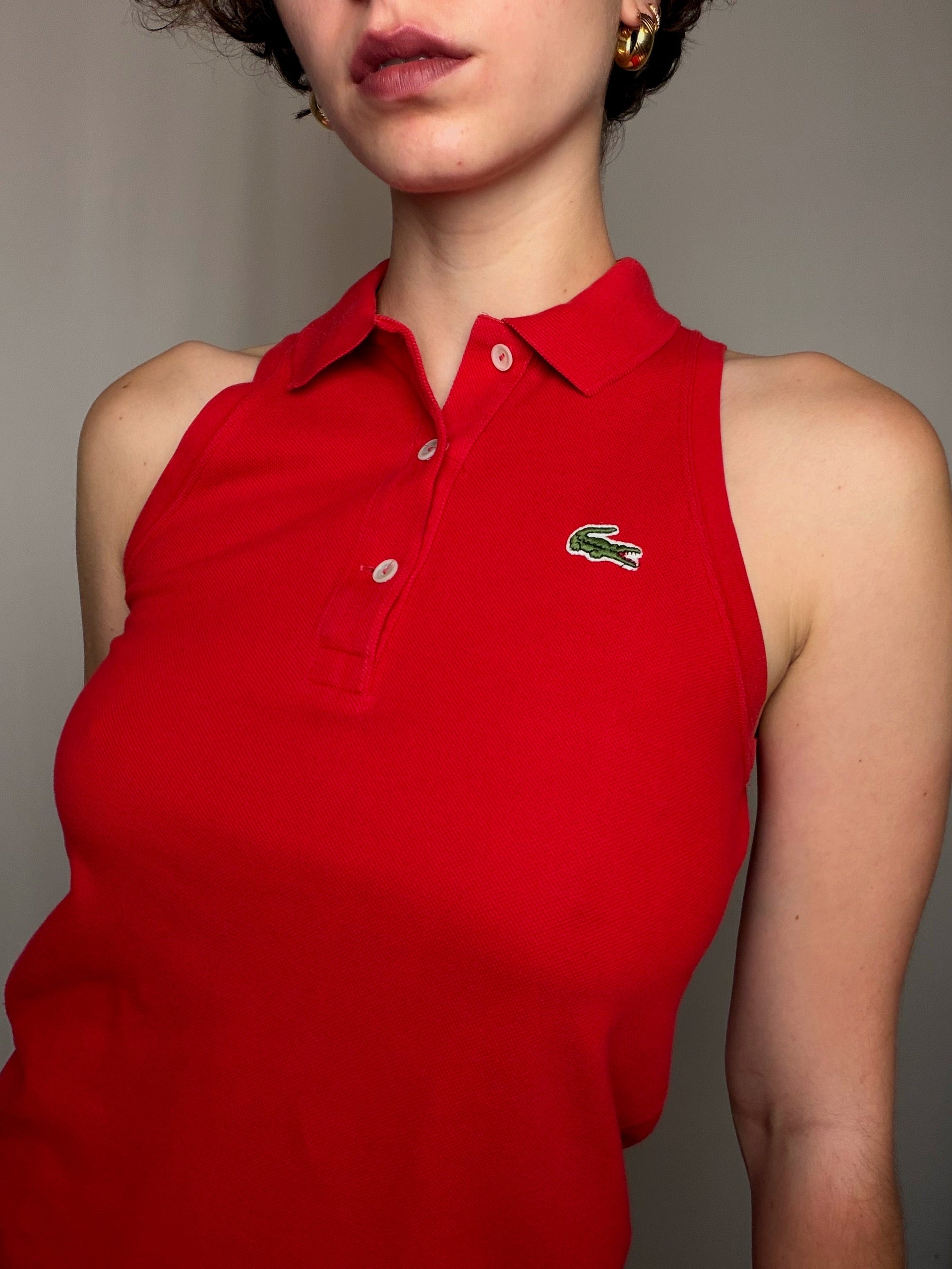 Polo sans manche rouge Lacoste S vintage