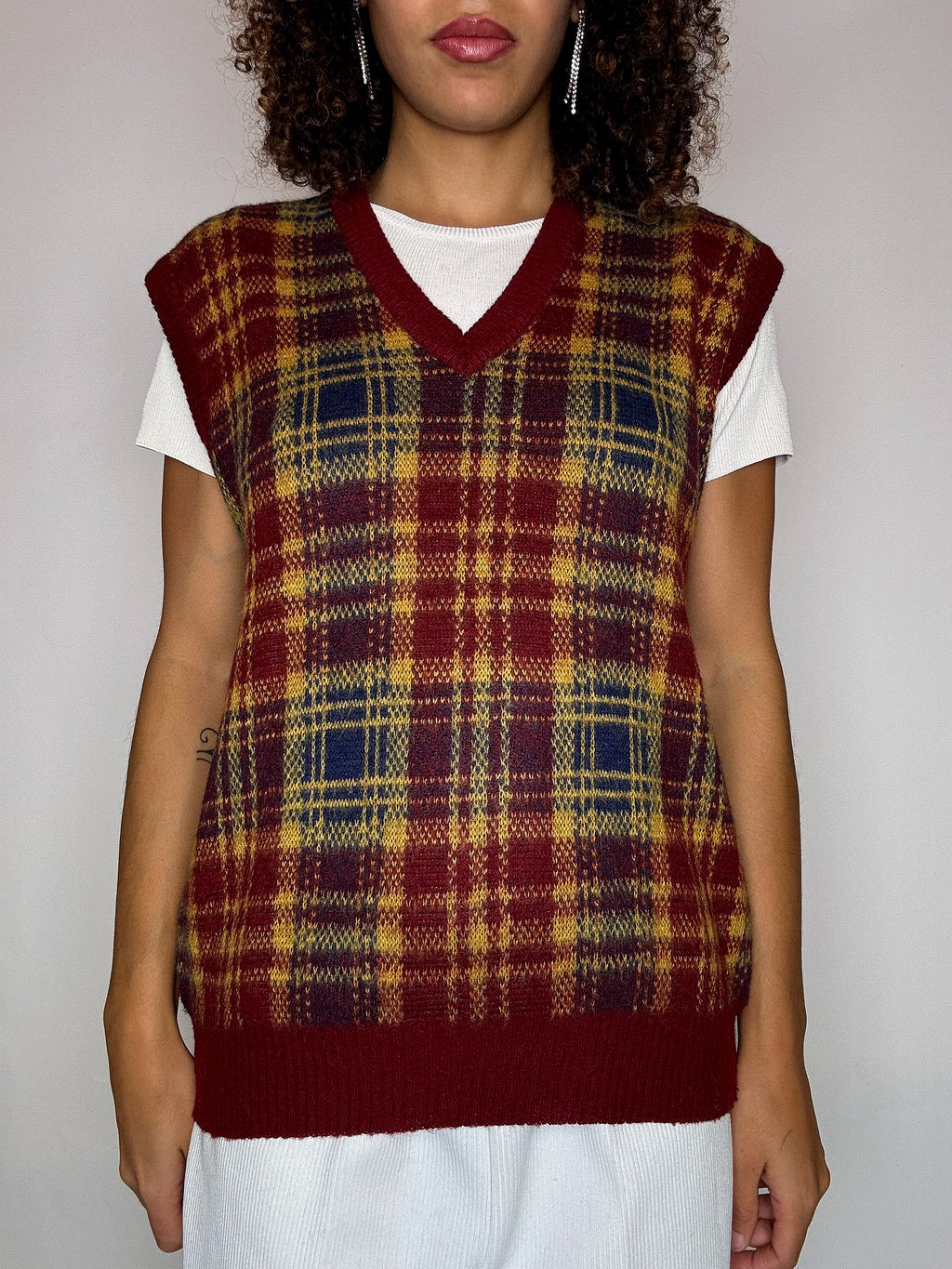 Gilet en maille à carreaux rouges et jaunes M vintage