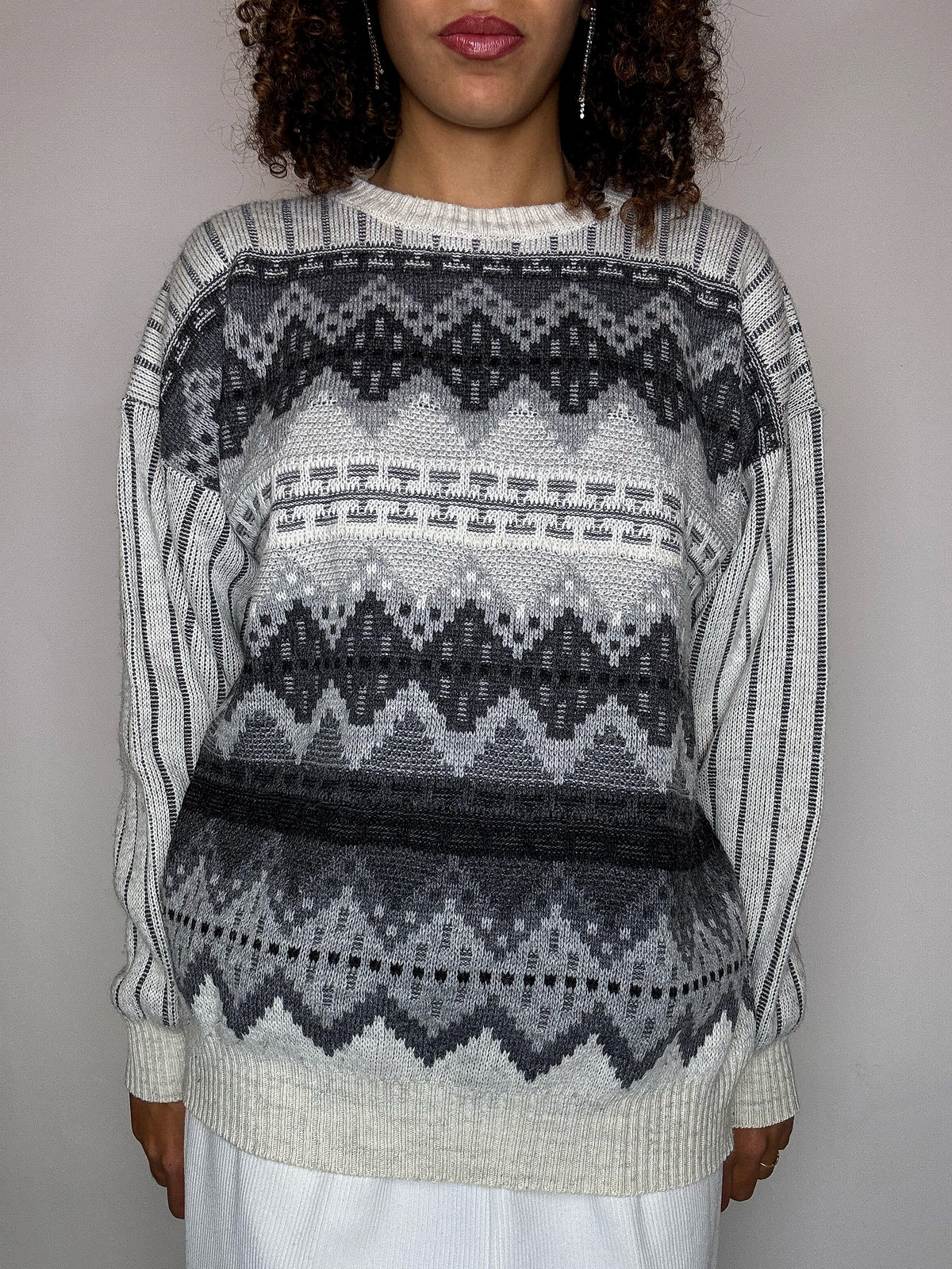 Pull en maille à motifs gris L vintage