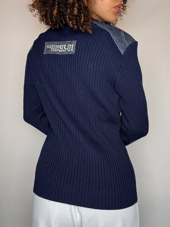 Pull en maille marine avec détails M vintage