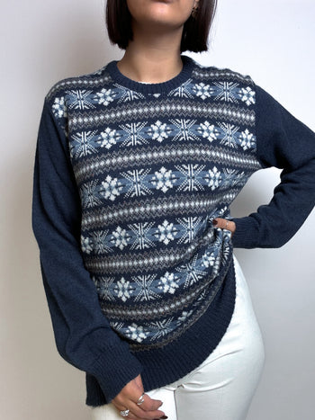 Blue vintage wool chalet pattern sweater M 