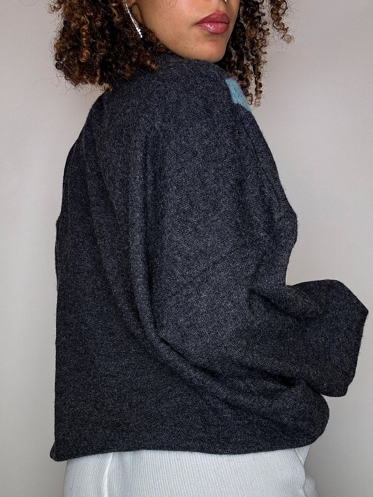Pull en maille col rond à carreaux gris XXL vintage