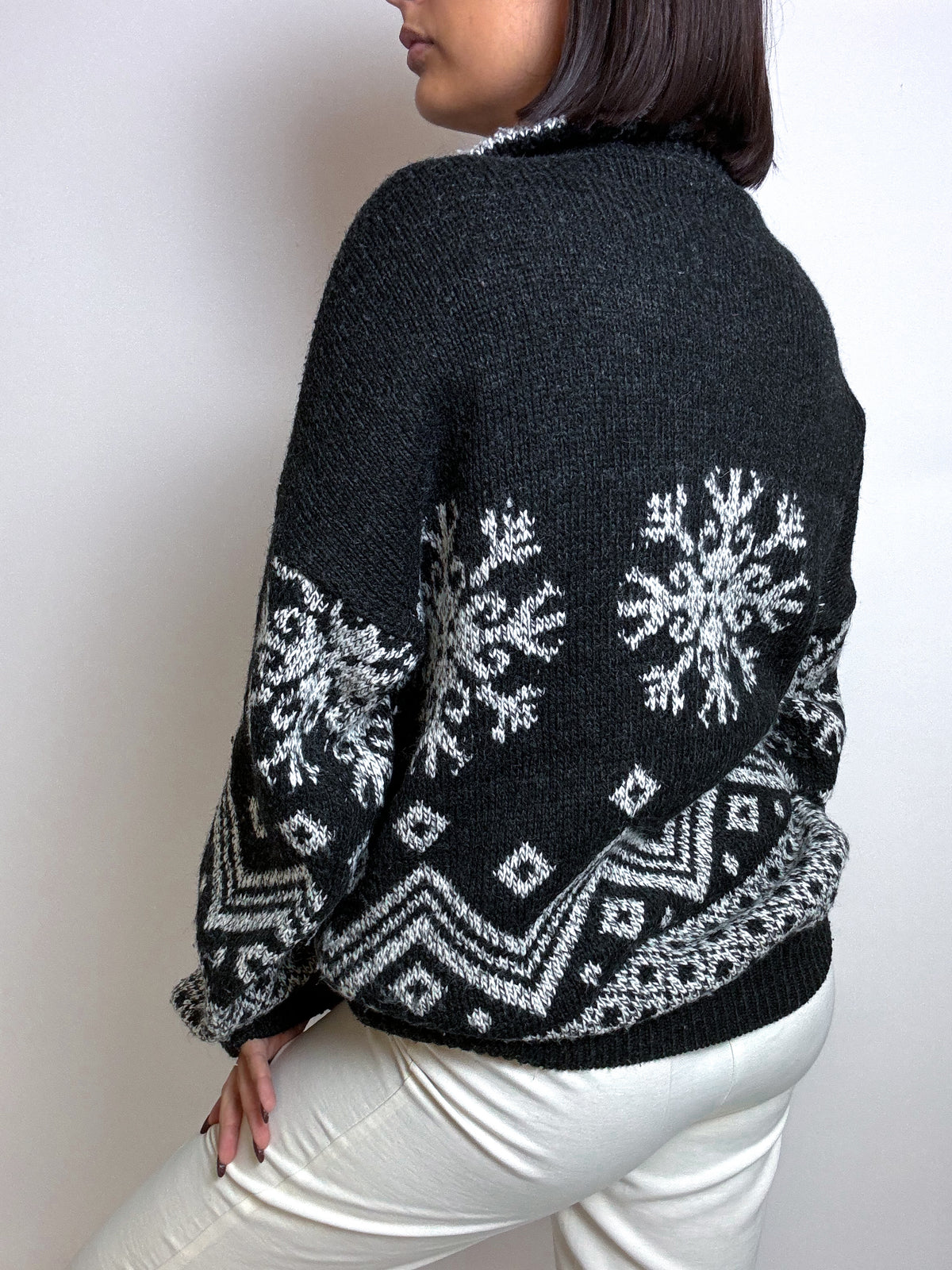 Dark gray sweater with vintage zip M/L 
