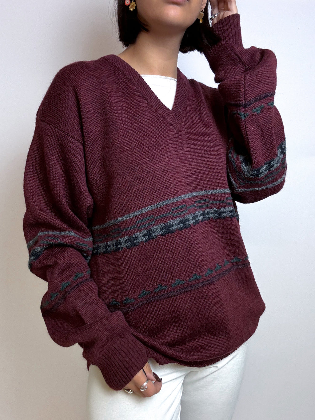 Dark red vintage wool sweater M/L 