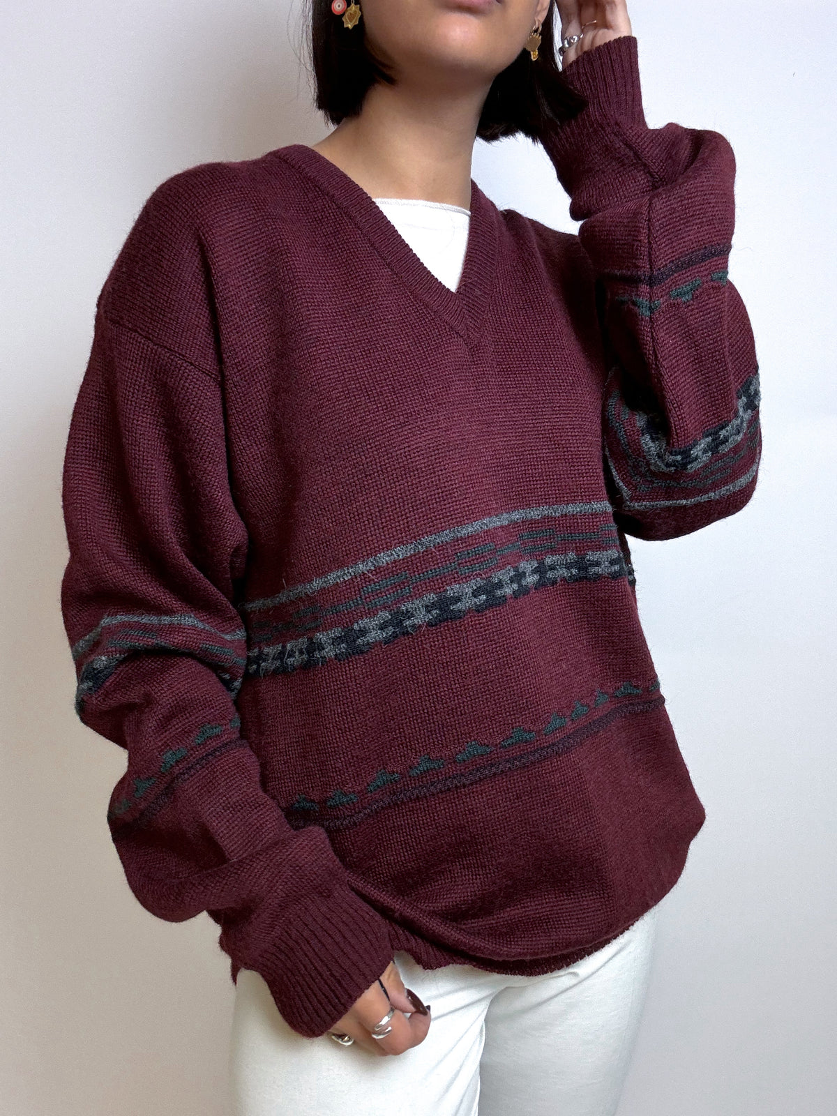 Dark red vintage wool sweater M/L 