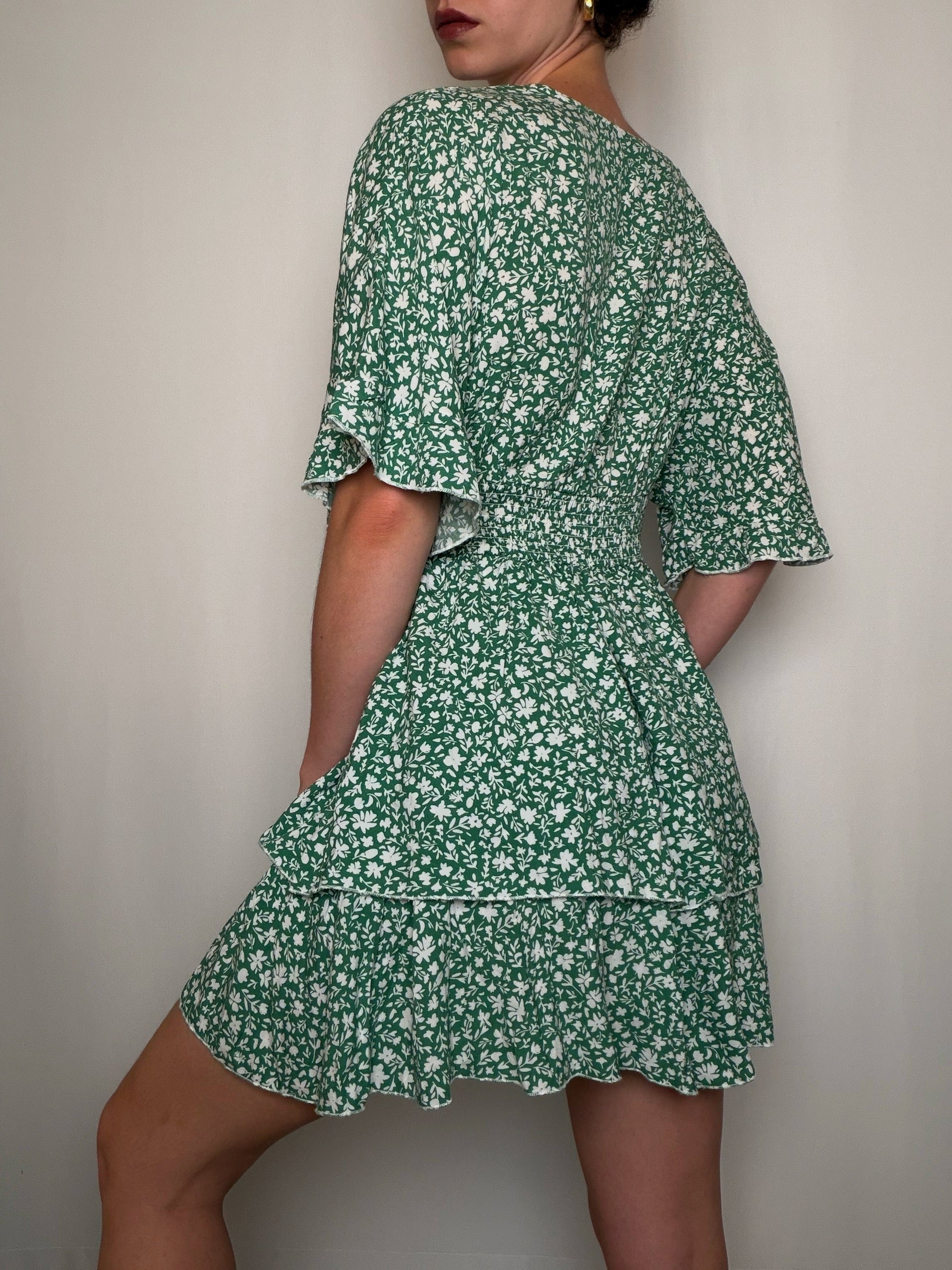 Robe verte a fleurs S/M vintage