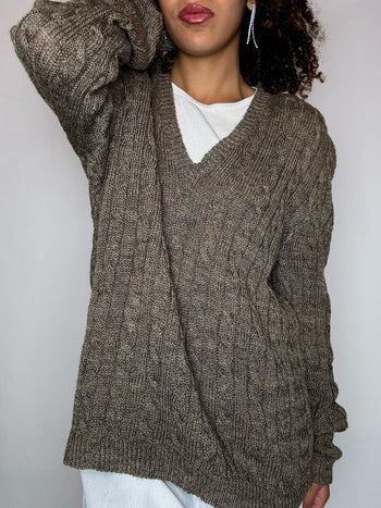 Pull en maille tressée col rond V L vintage