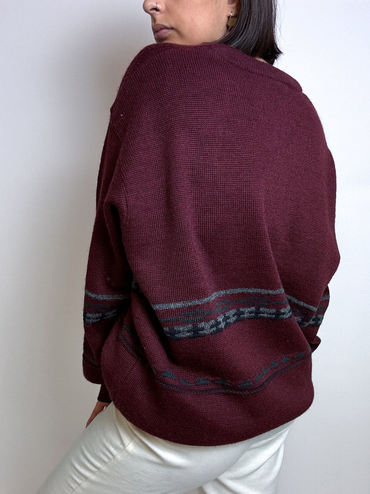 Dark red vintage wool sweater M/L 