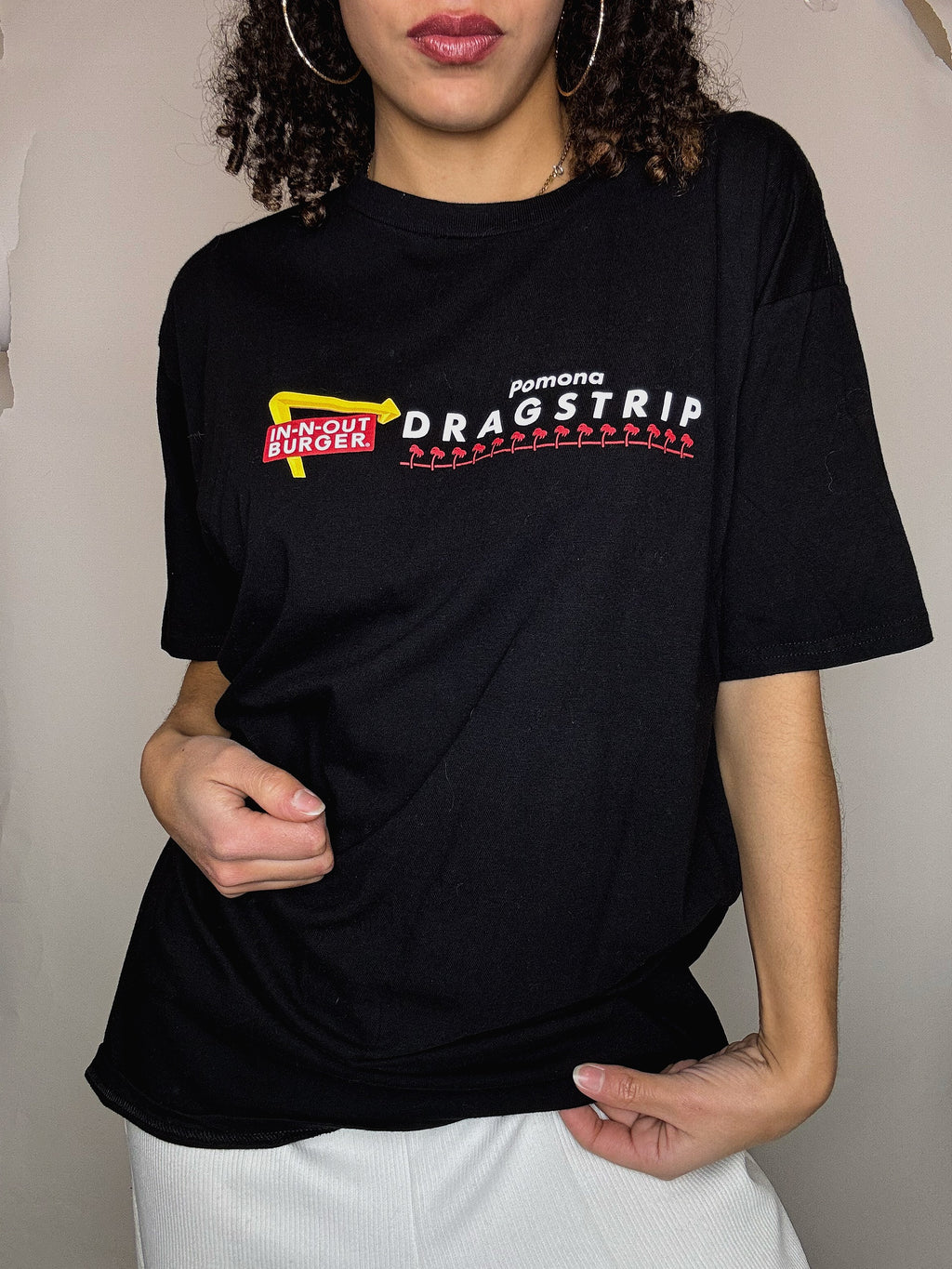 Tee shirt noir In and Out L vintage