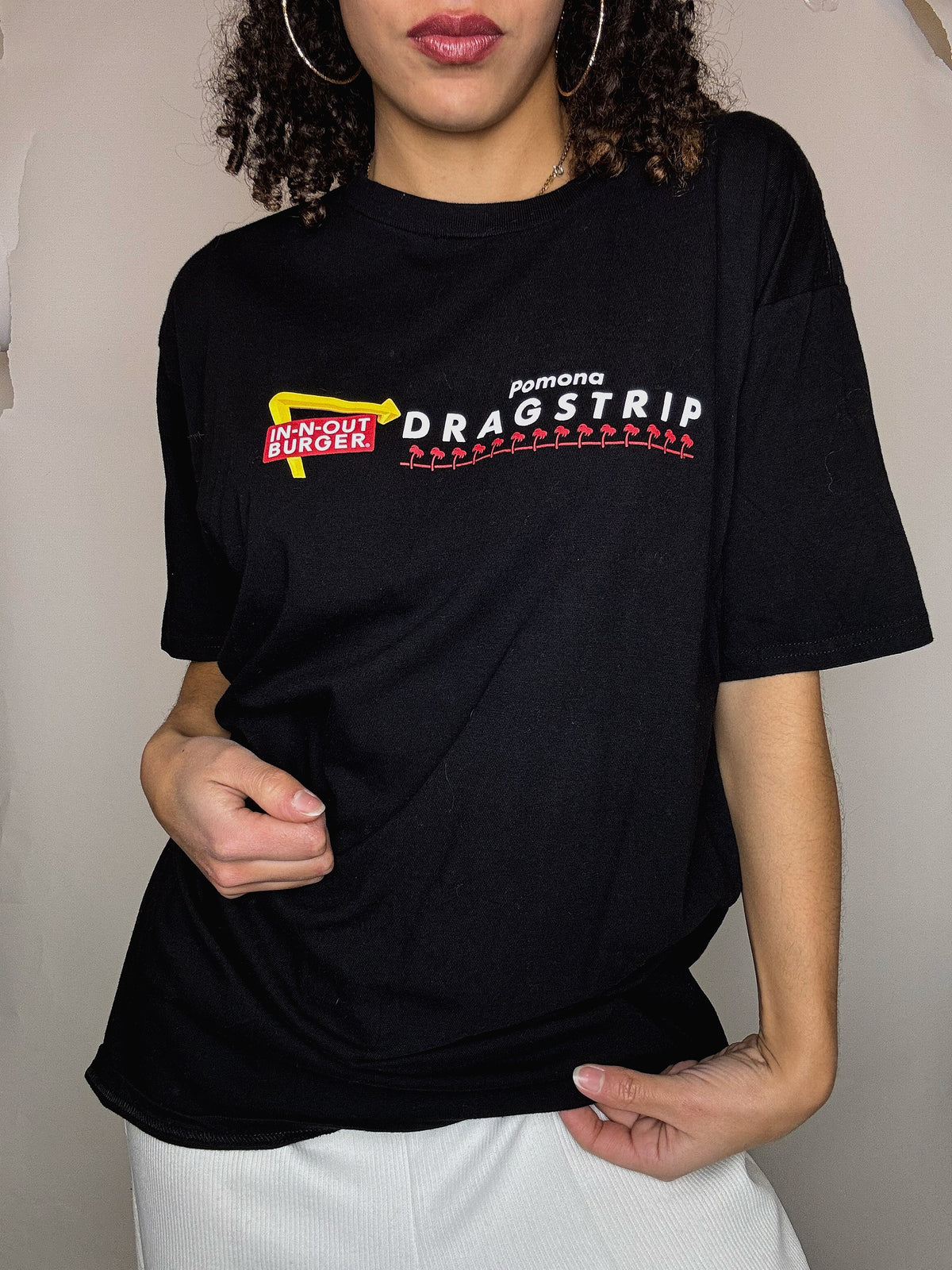 Tee shirt noir In and Out L vintage