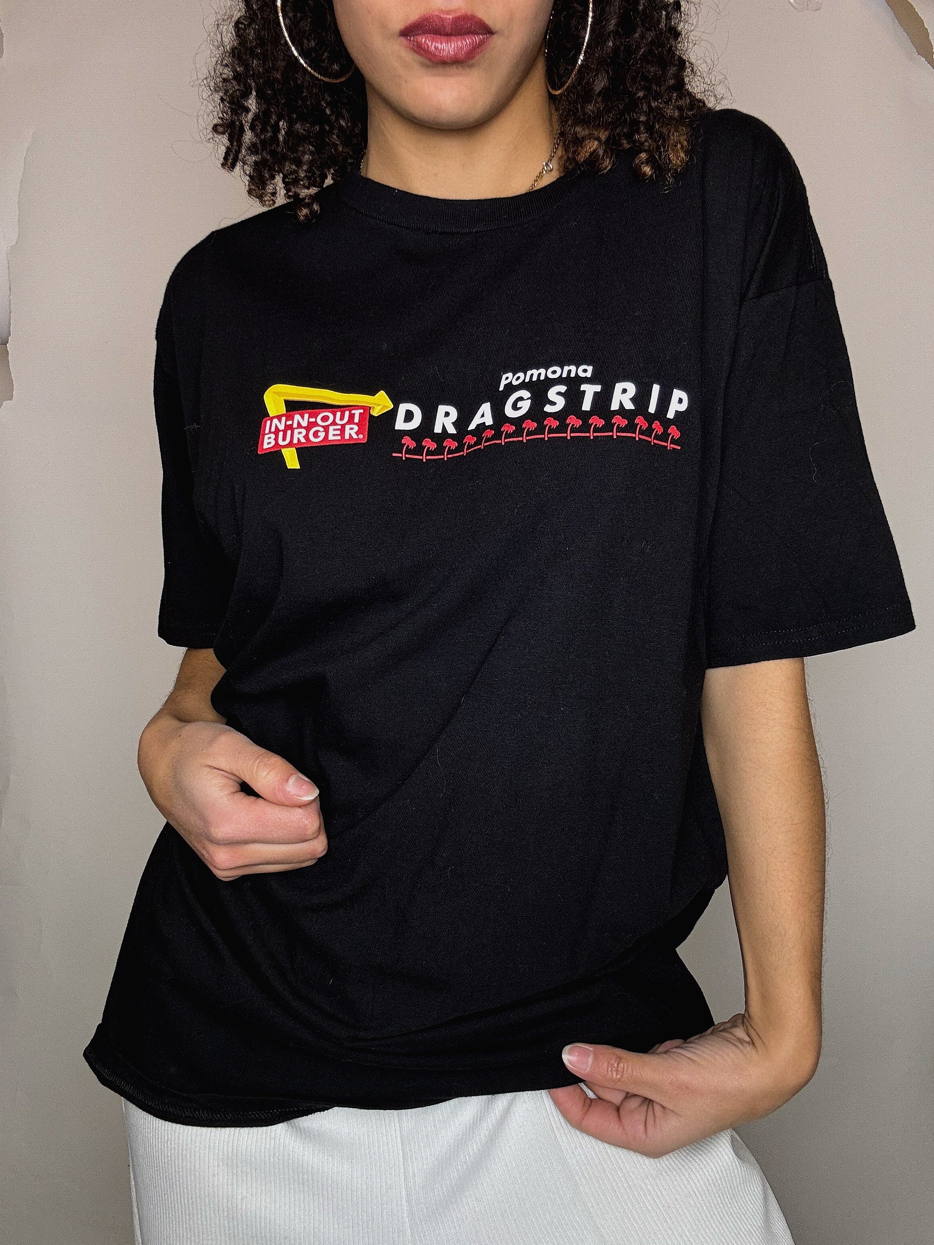 Tee shirt noir In and Out L vintage