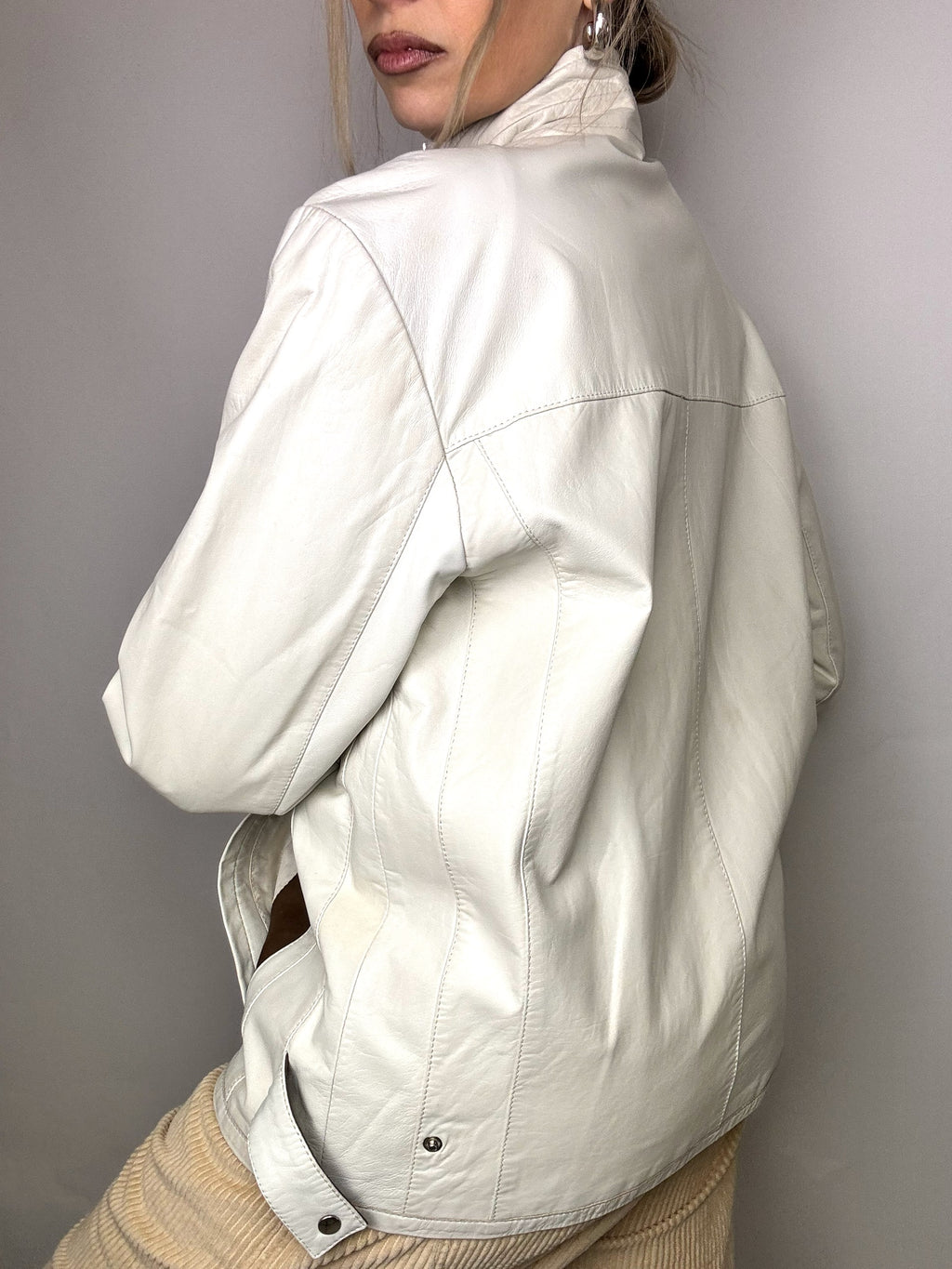 Vintage L/XL Weiße Lederjacke